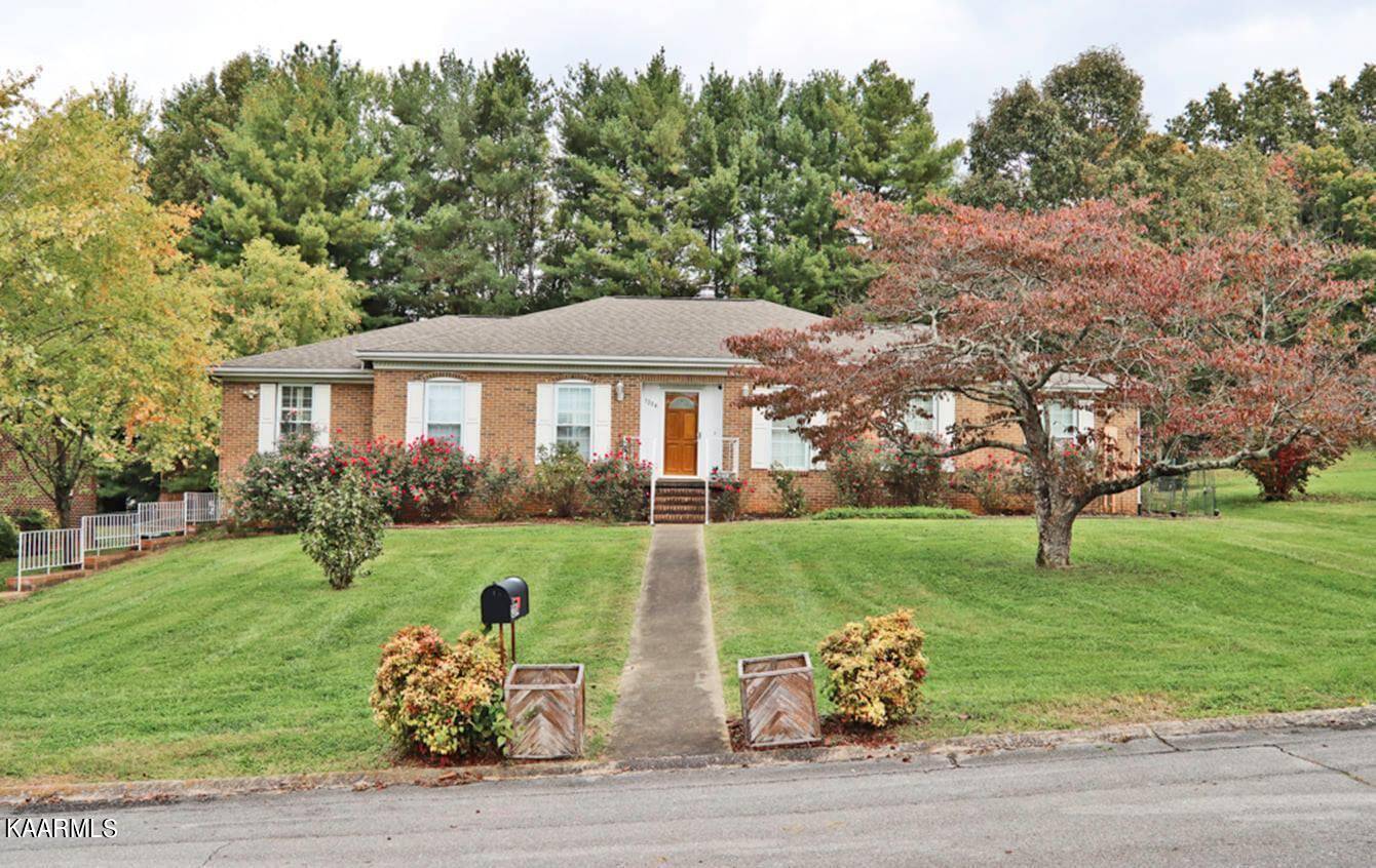 Greeneville, TN 37743,1204 Poplar CT