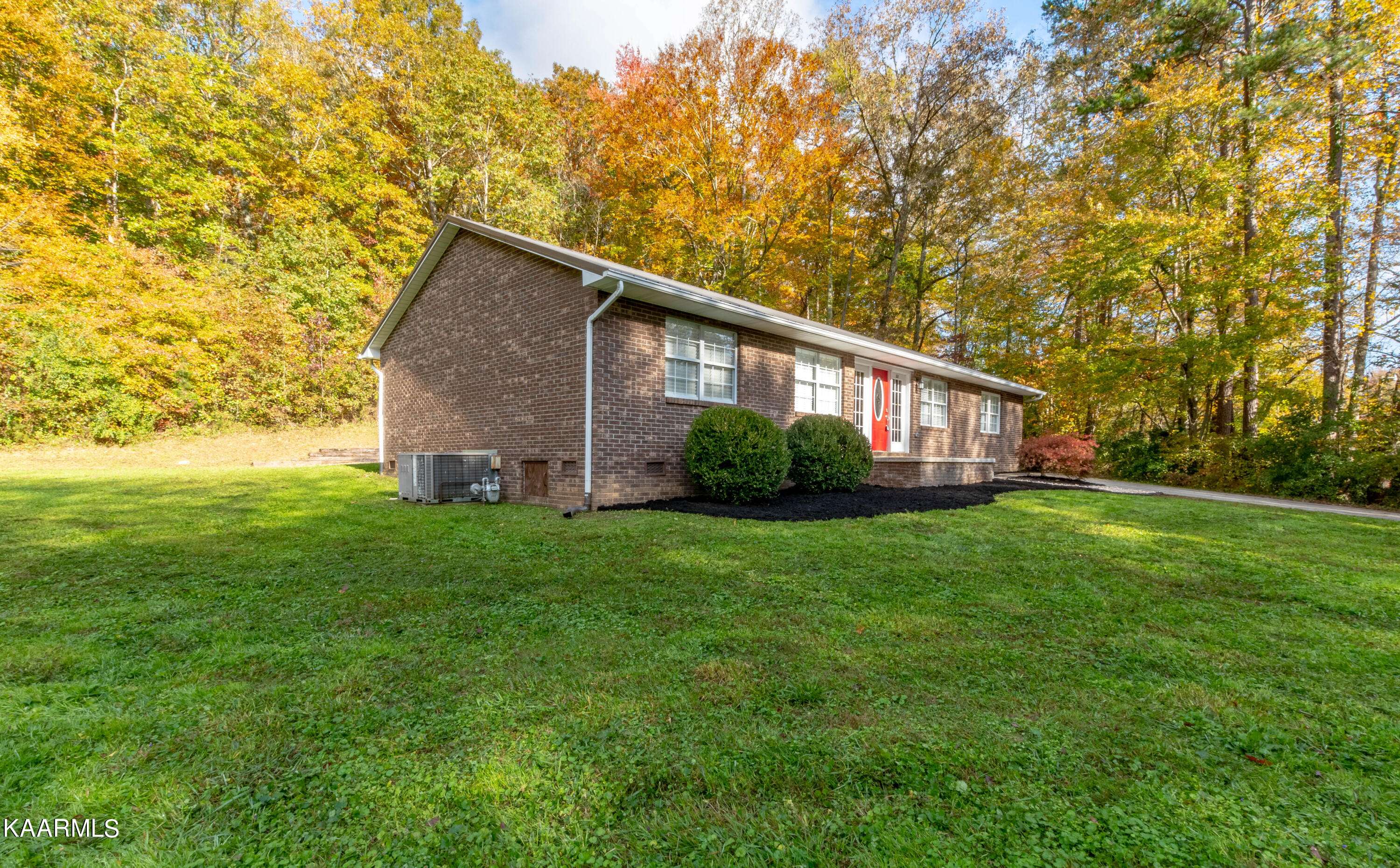 Oliver Springs, TN 37840,137 Walls Hollow Rd