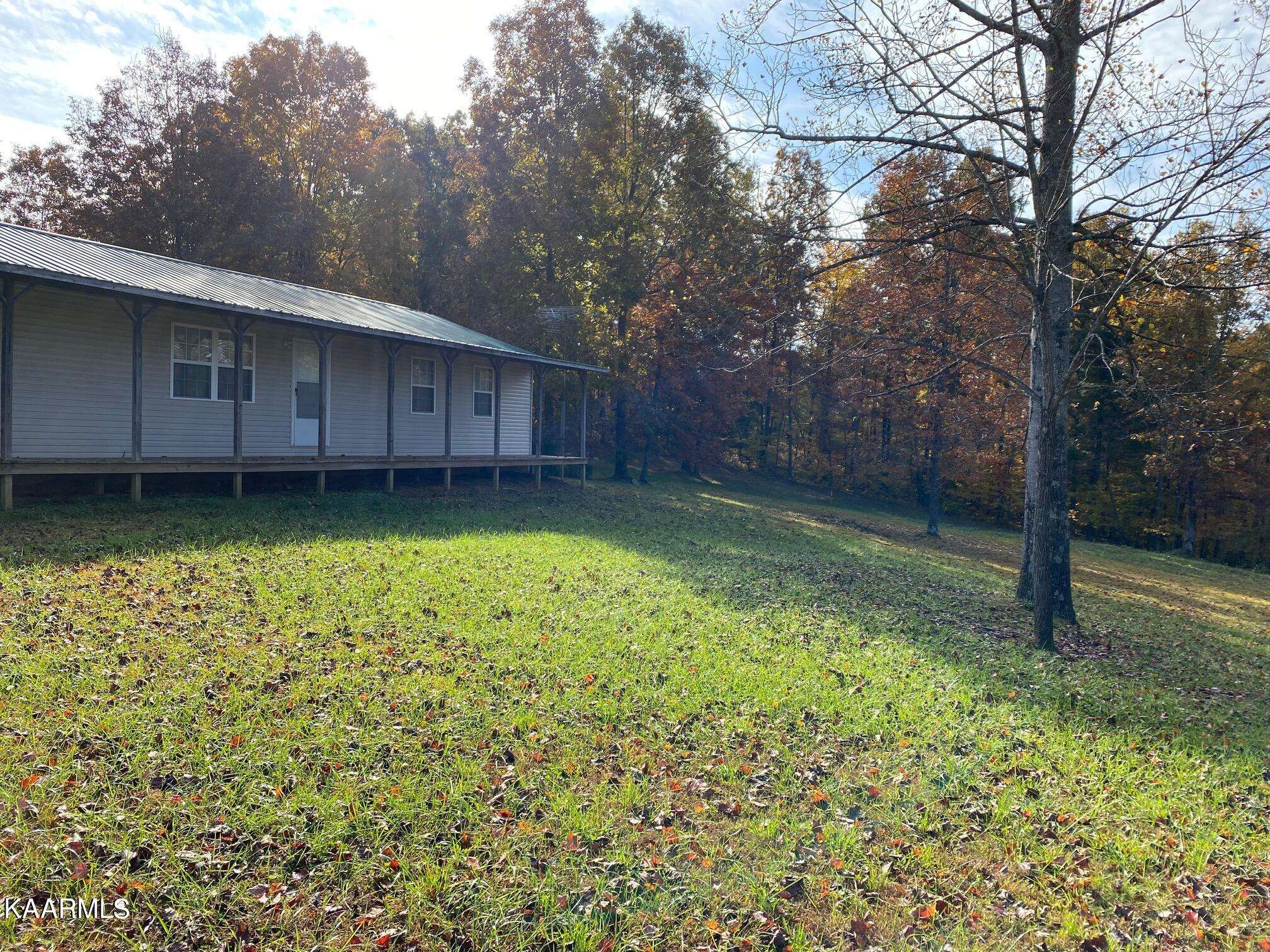 Oneida, TN 37841,157 Garrett Private LN