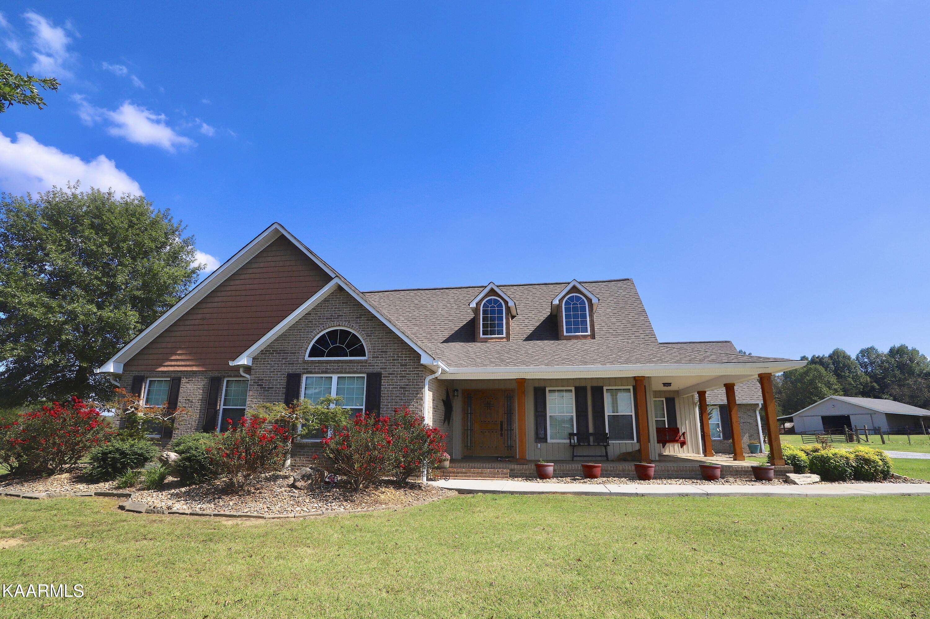 Madisonville, TN 37354,149 Middle Creek LN