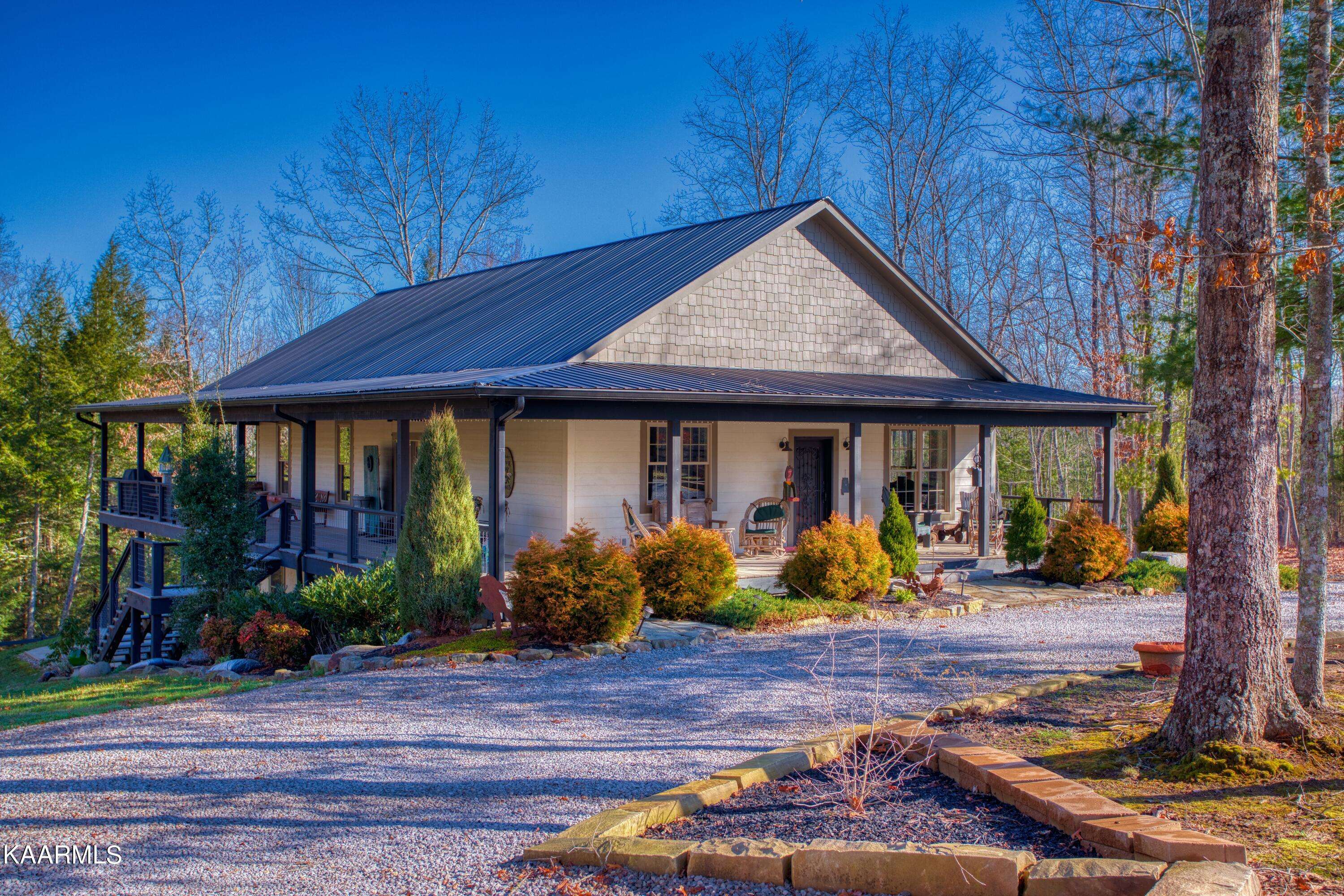 Allardt, TN 38504,62 Bluff View Loop Rd