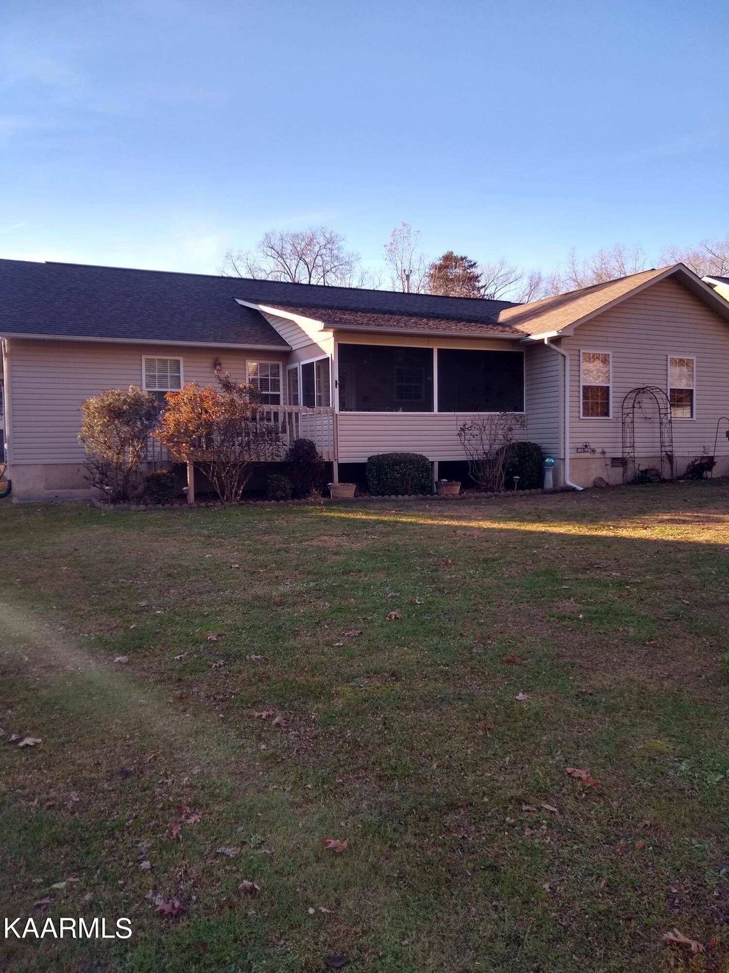 Crossville, TN 38572,2003 Tres CIR