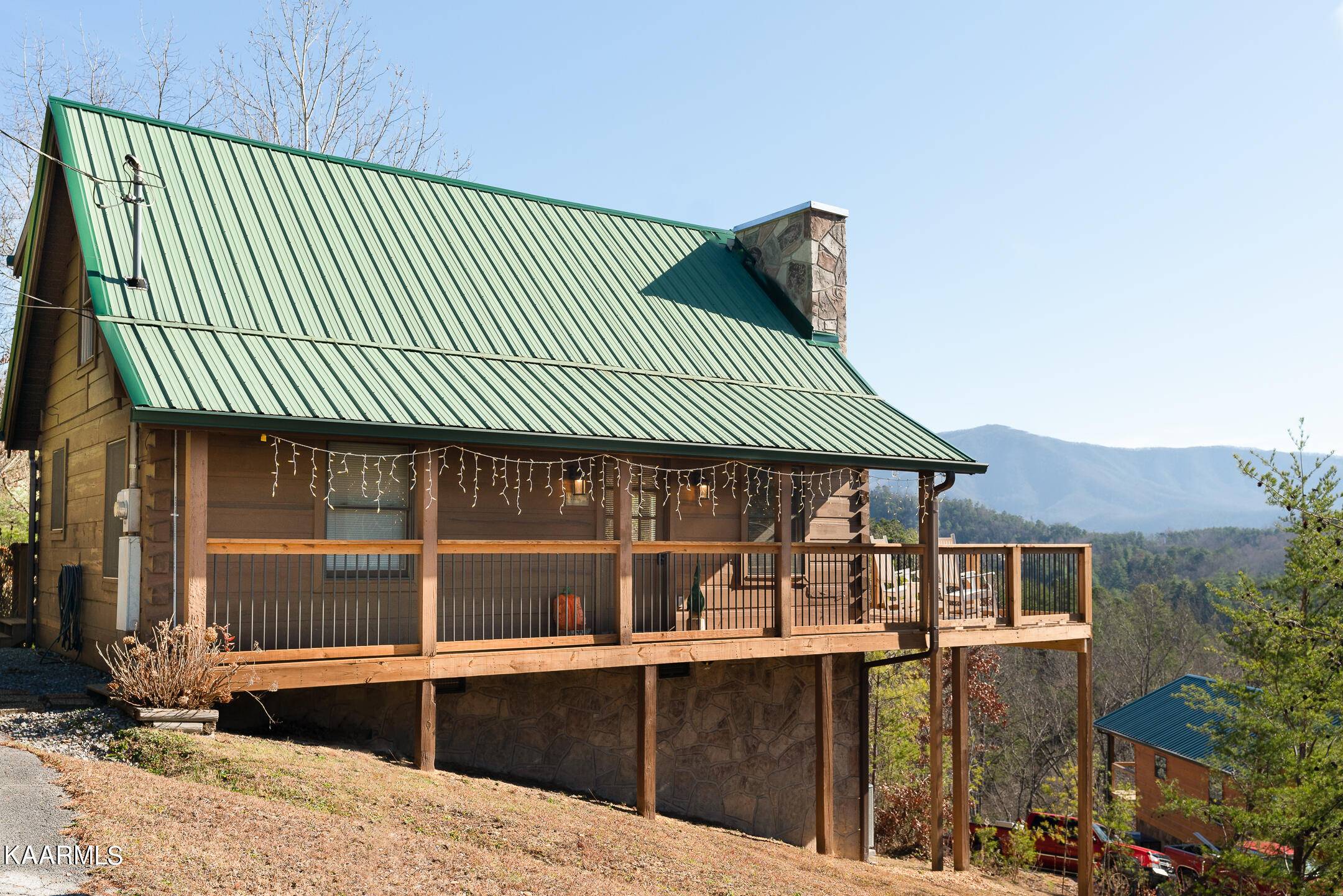 Sevierville, TN 37862,2518 Raccoon Hollow WAY