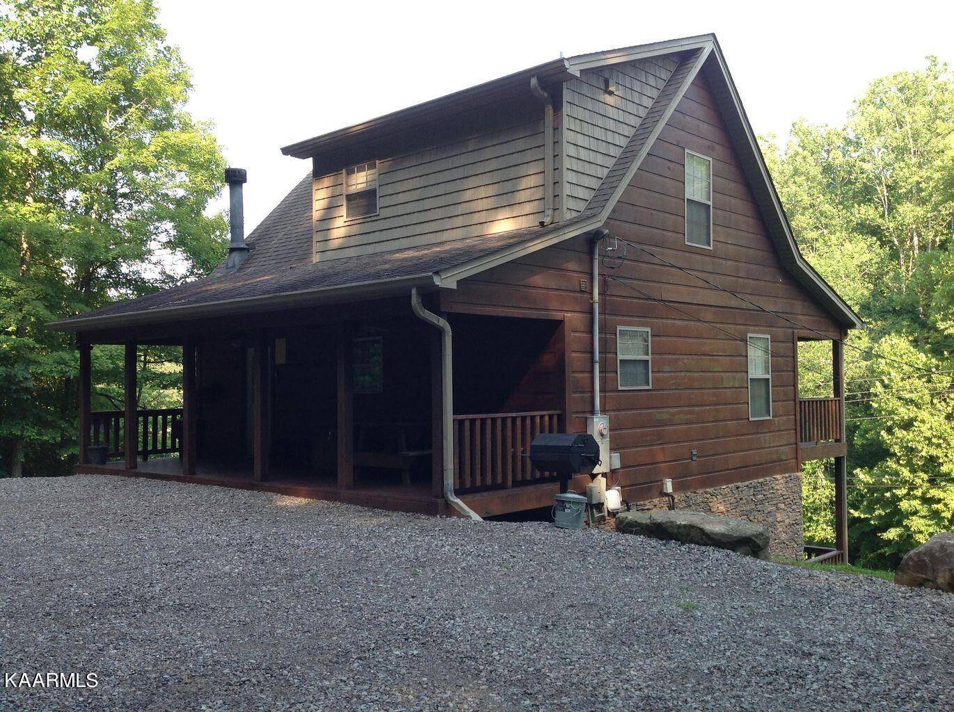 Oliver Springs, TN 37840,315 Windrock Rd