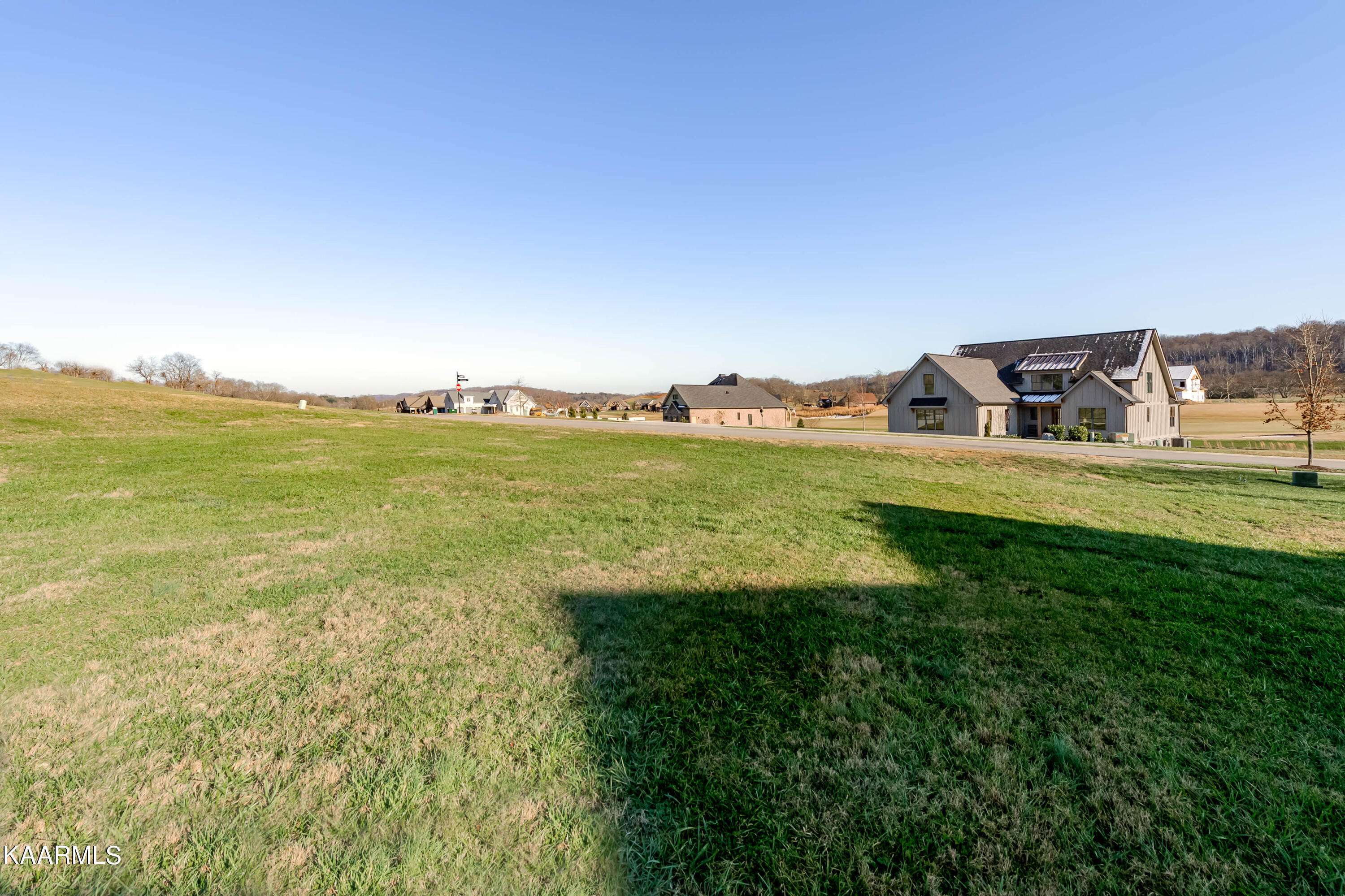 Loudon, TN 37774,170 Cottonwood Tr