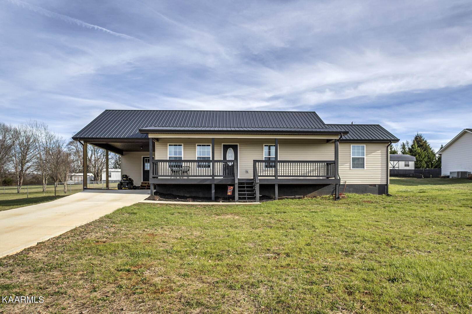 Sweetwater, TN 37874,118 County Road 347