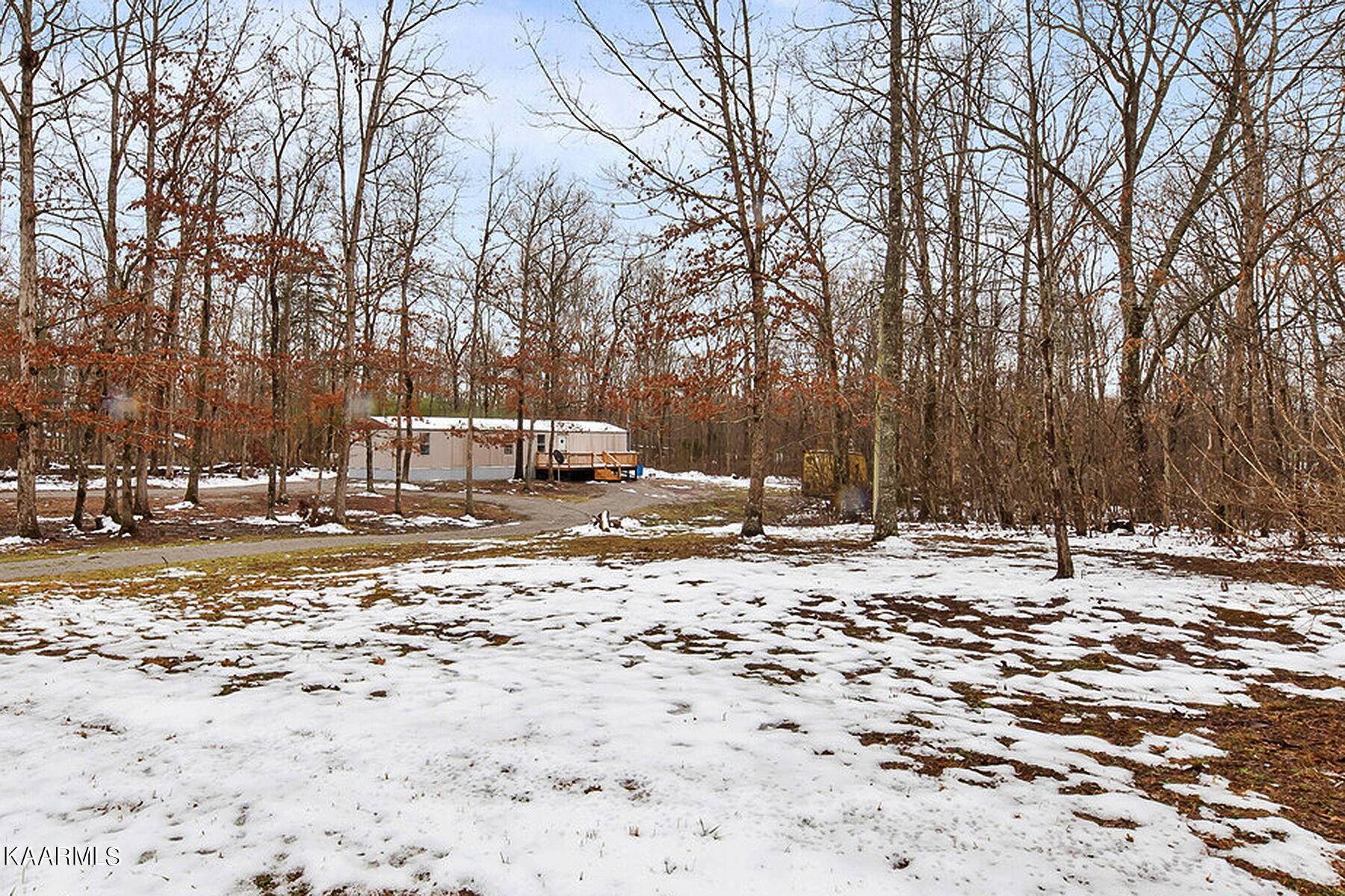 Crossville, TN 38572,150 Critter Crossing Rd