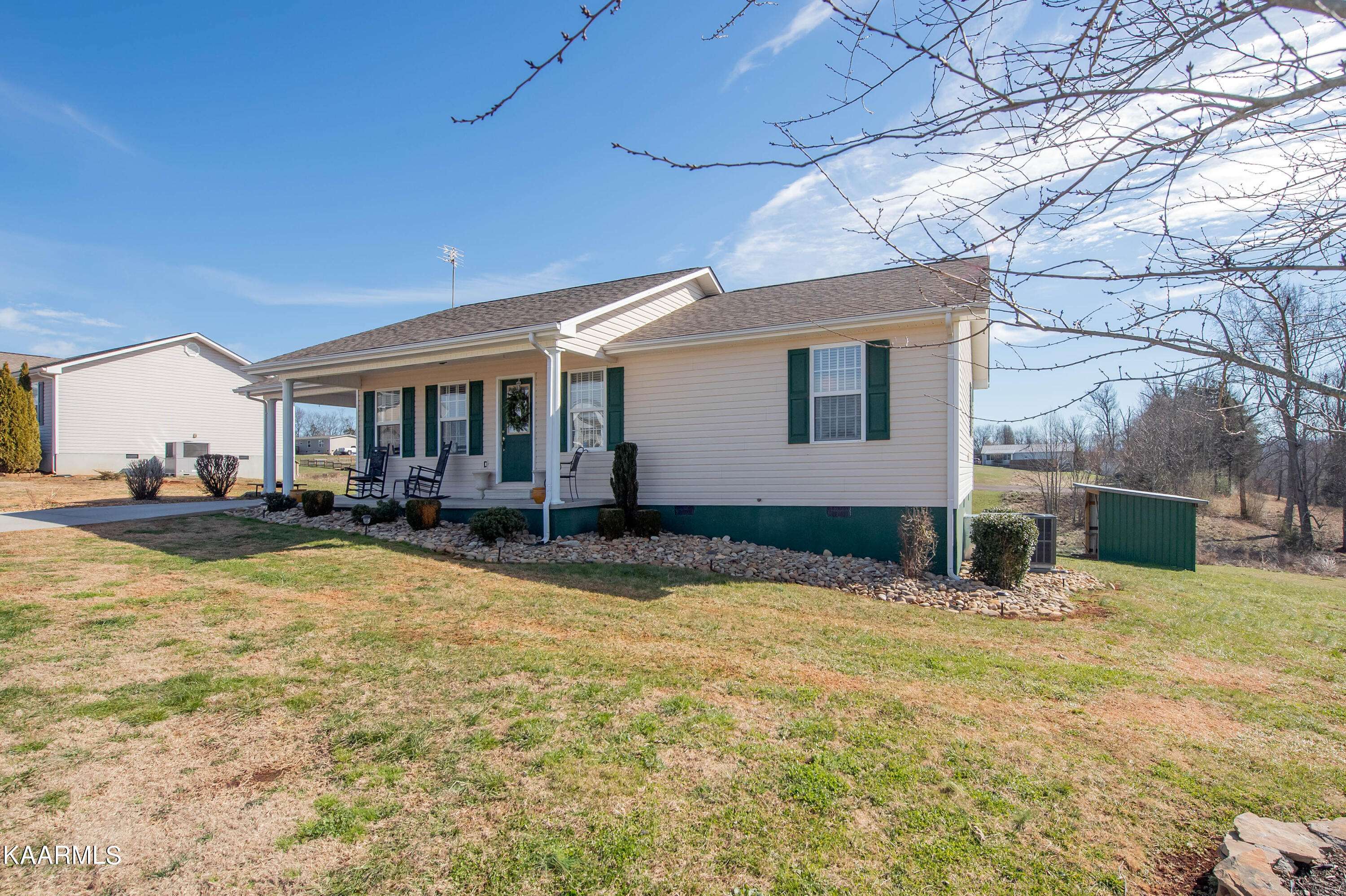 Madisonville, TN 37354,127 Five Oaks DR