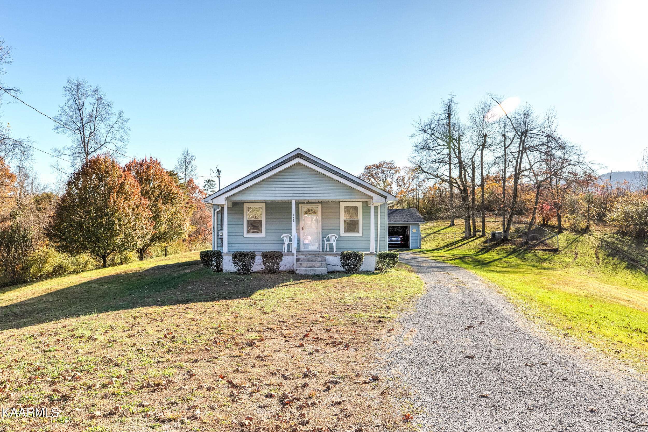 Caryville, TN 37714,1228 Ridge Rd