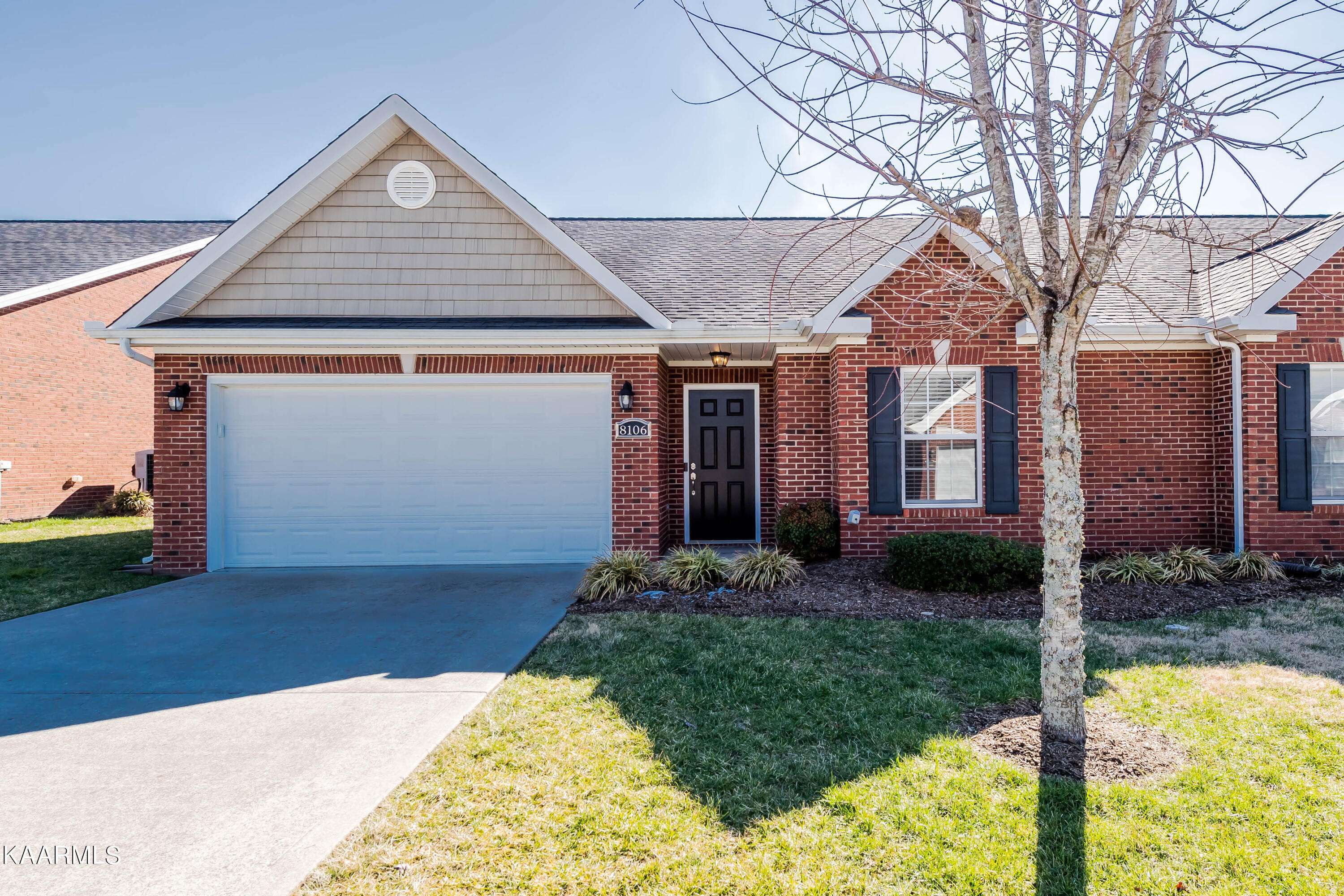 Knoxville, TN 37931,8106 Gatekeeper WAY