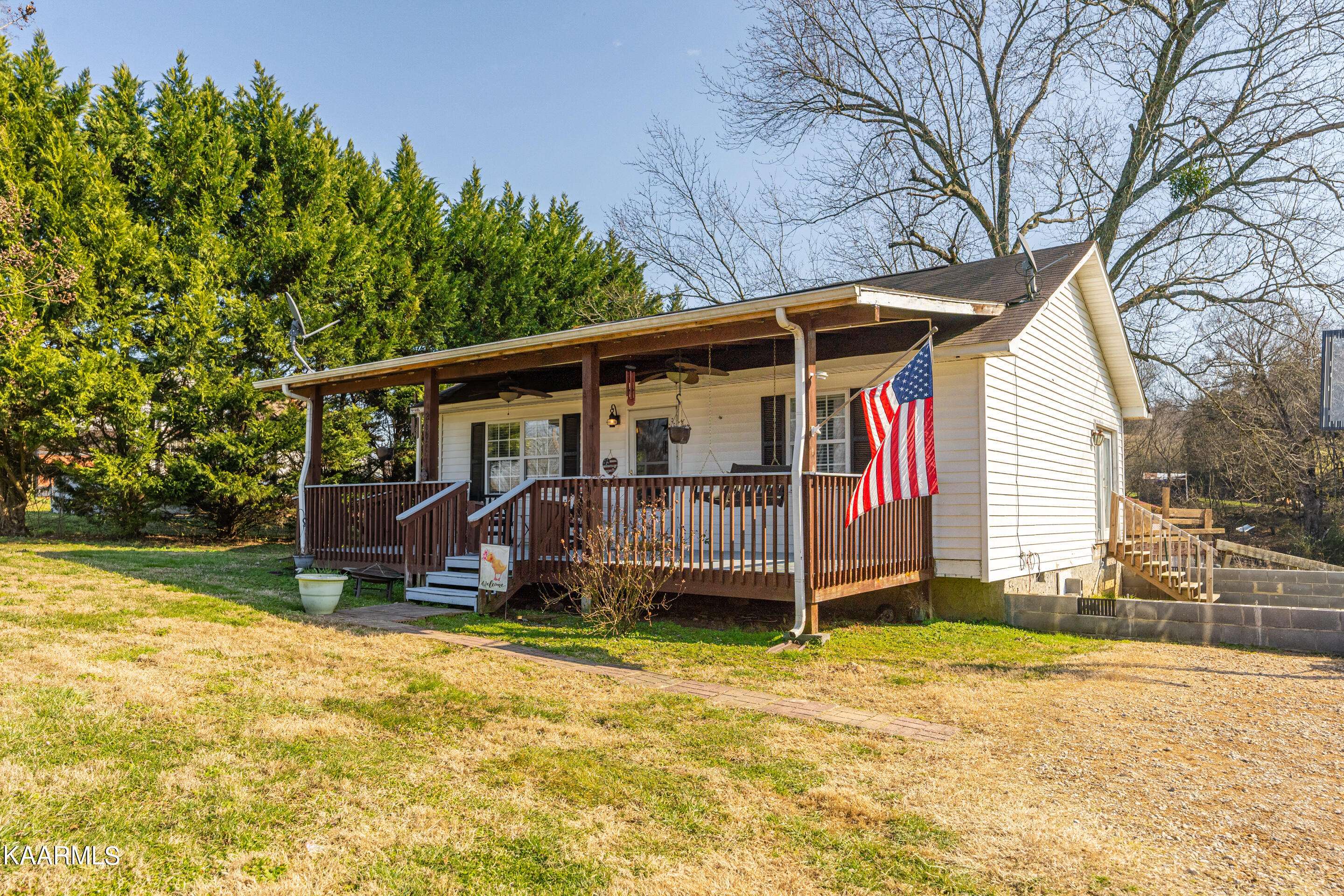 Strawberry Plains, TN 37871,2691 Day Rd