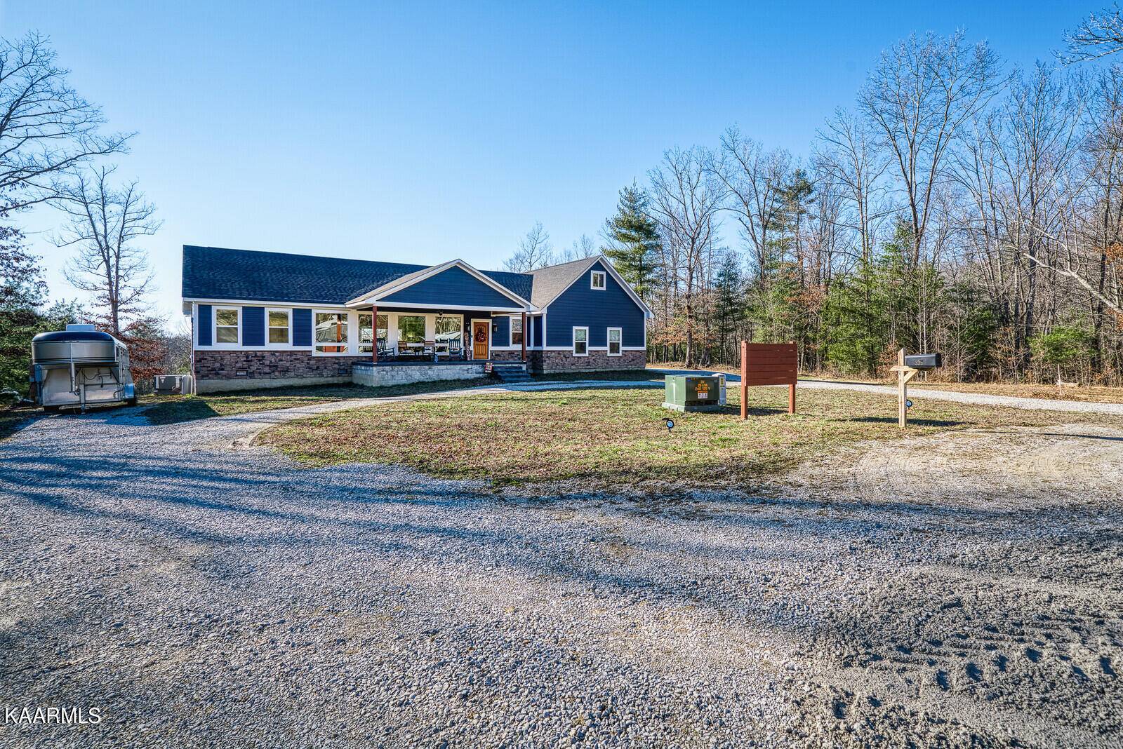 Allardt, TN 38504,335 Griffin LN