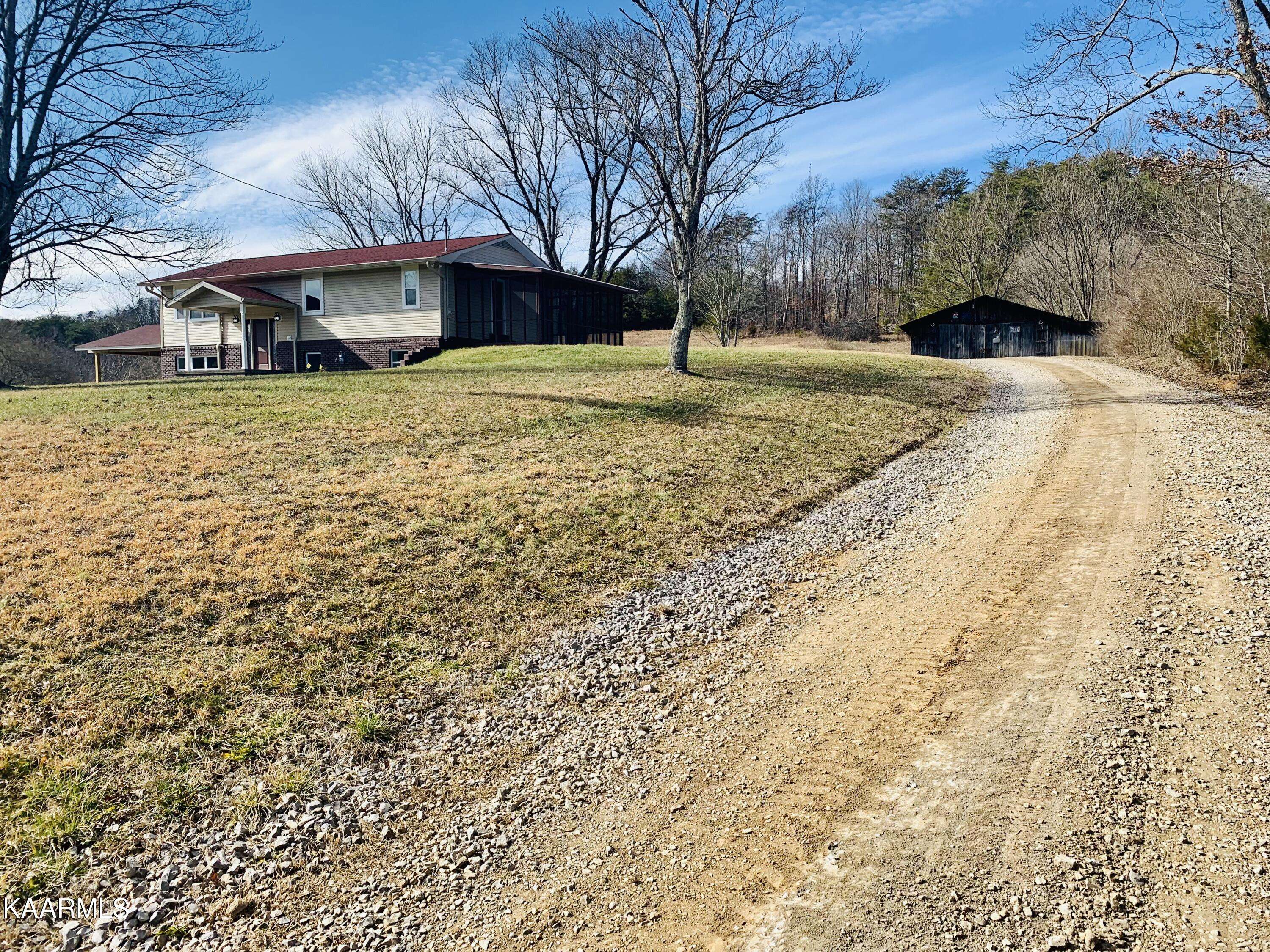 Heiskell, TN 37754,1046 Wolf Valley Rd