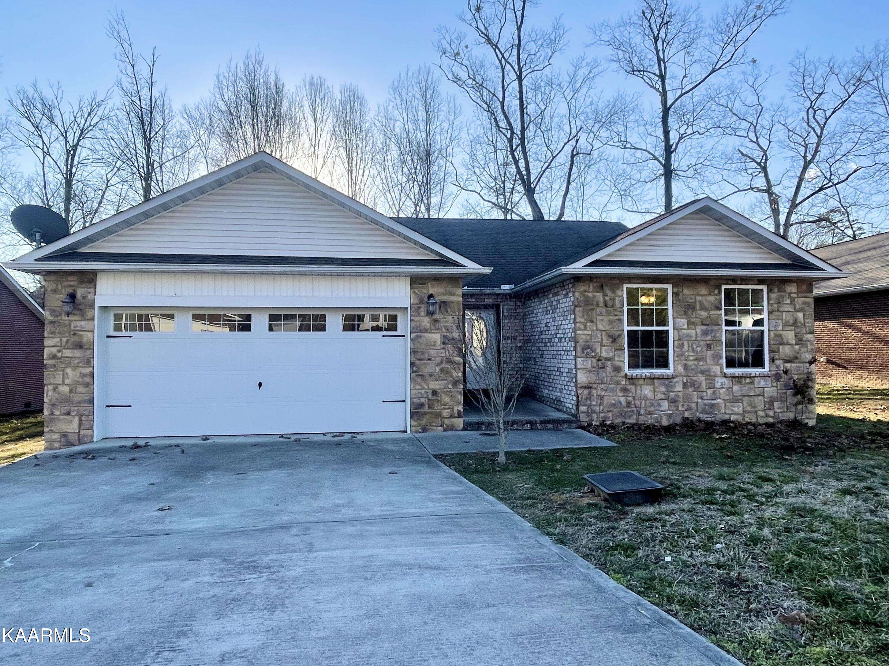 Seymour, TN 37865,306 Joshua Landing CT