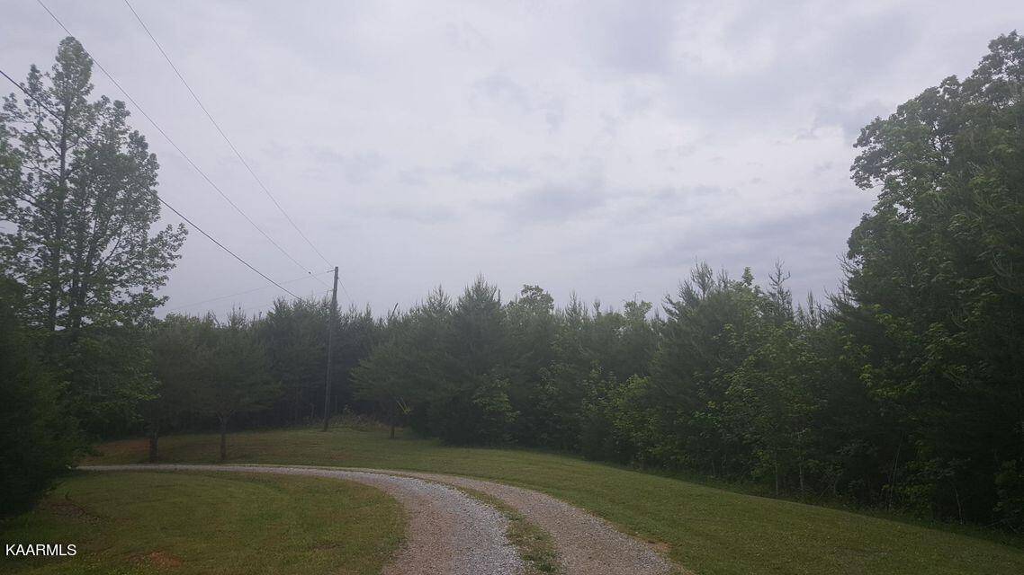 Tellico Plains, TN 37385,Williams Rd