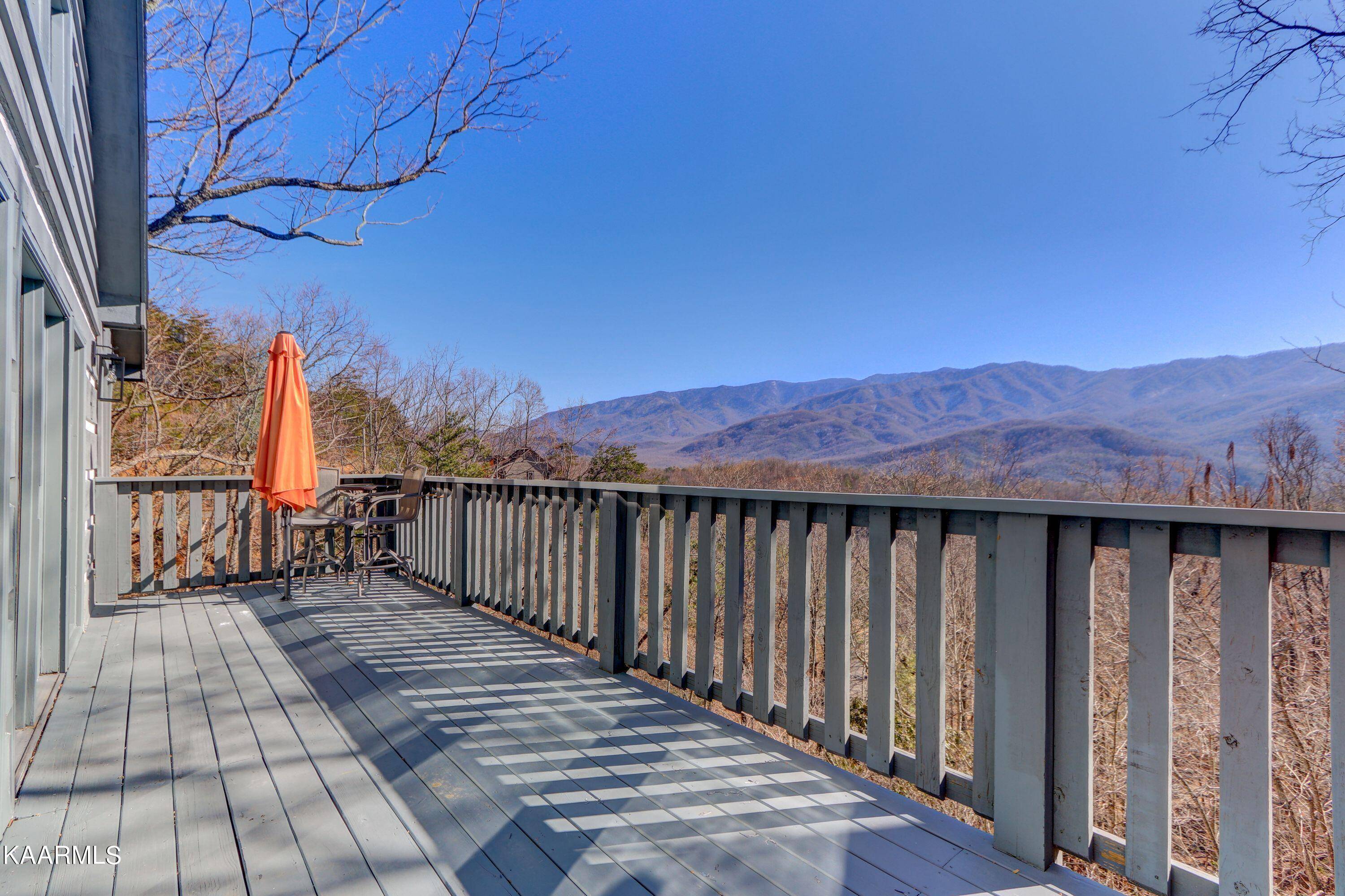 Gatlinburg, TN 37738,902 Scenic Tr