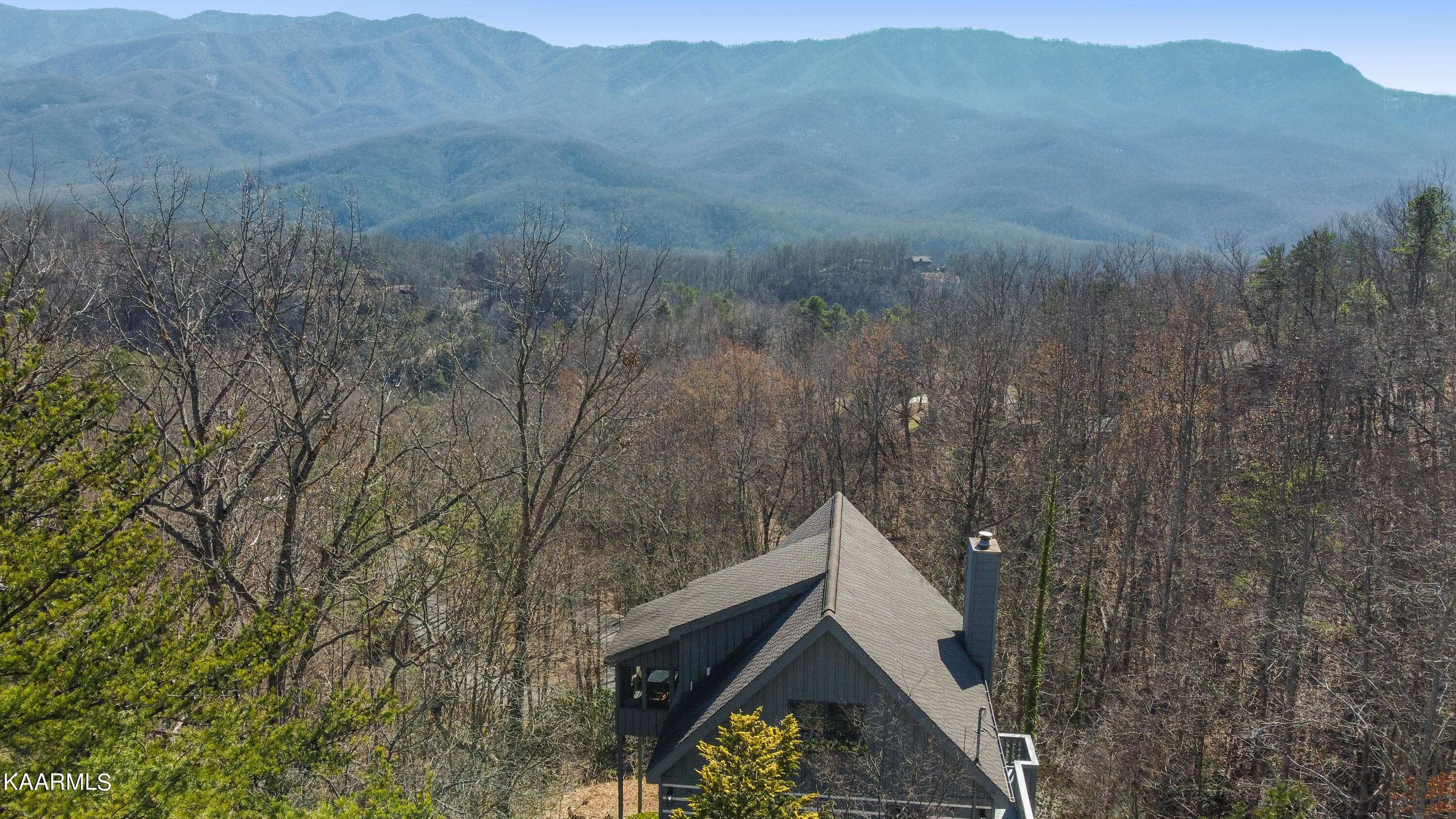 Gatlinburg, TN 37738,902 Scenic Tr