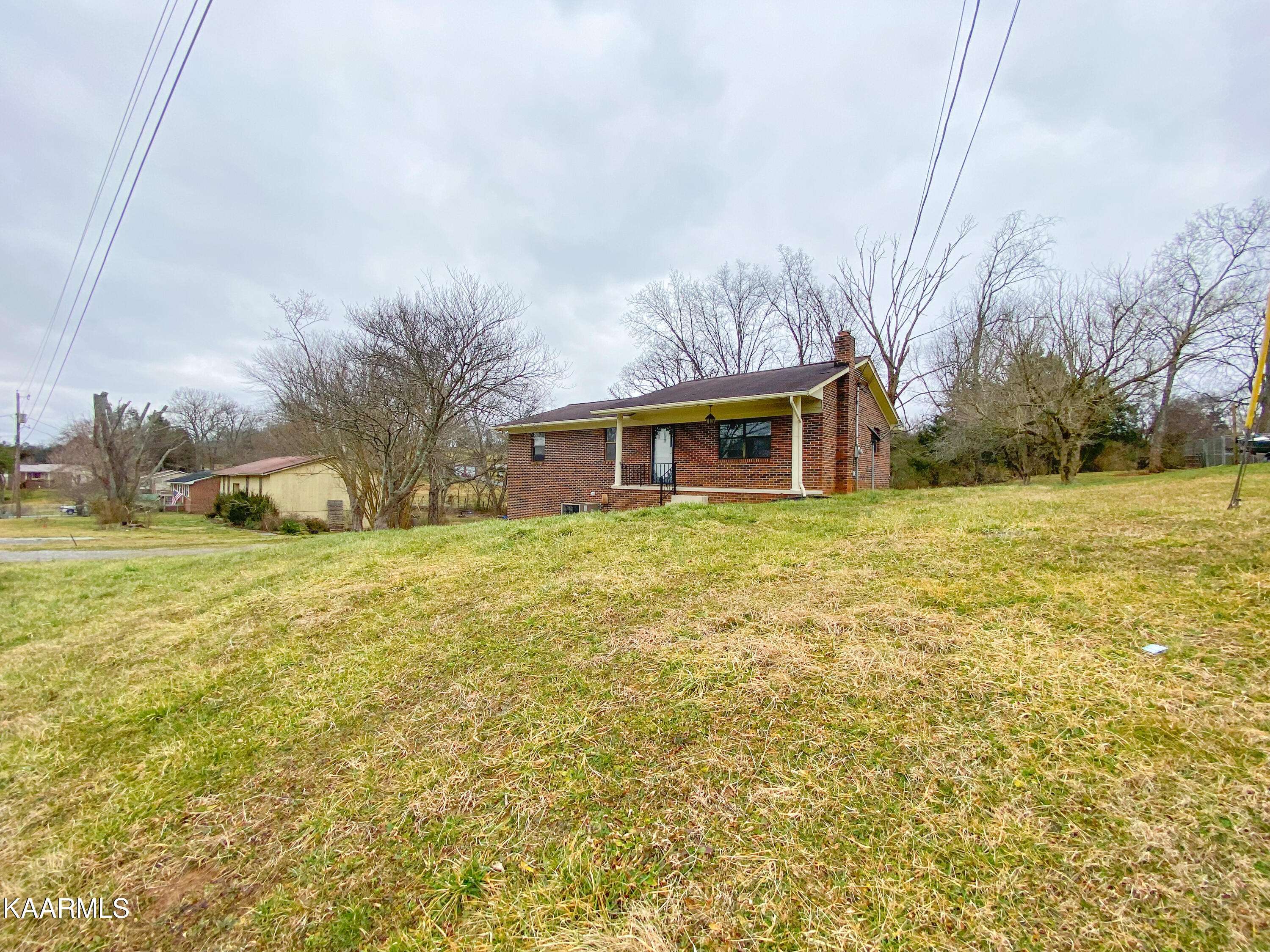 Strawberry Plains, TN 37871,2823 Shiloh CIR