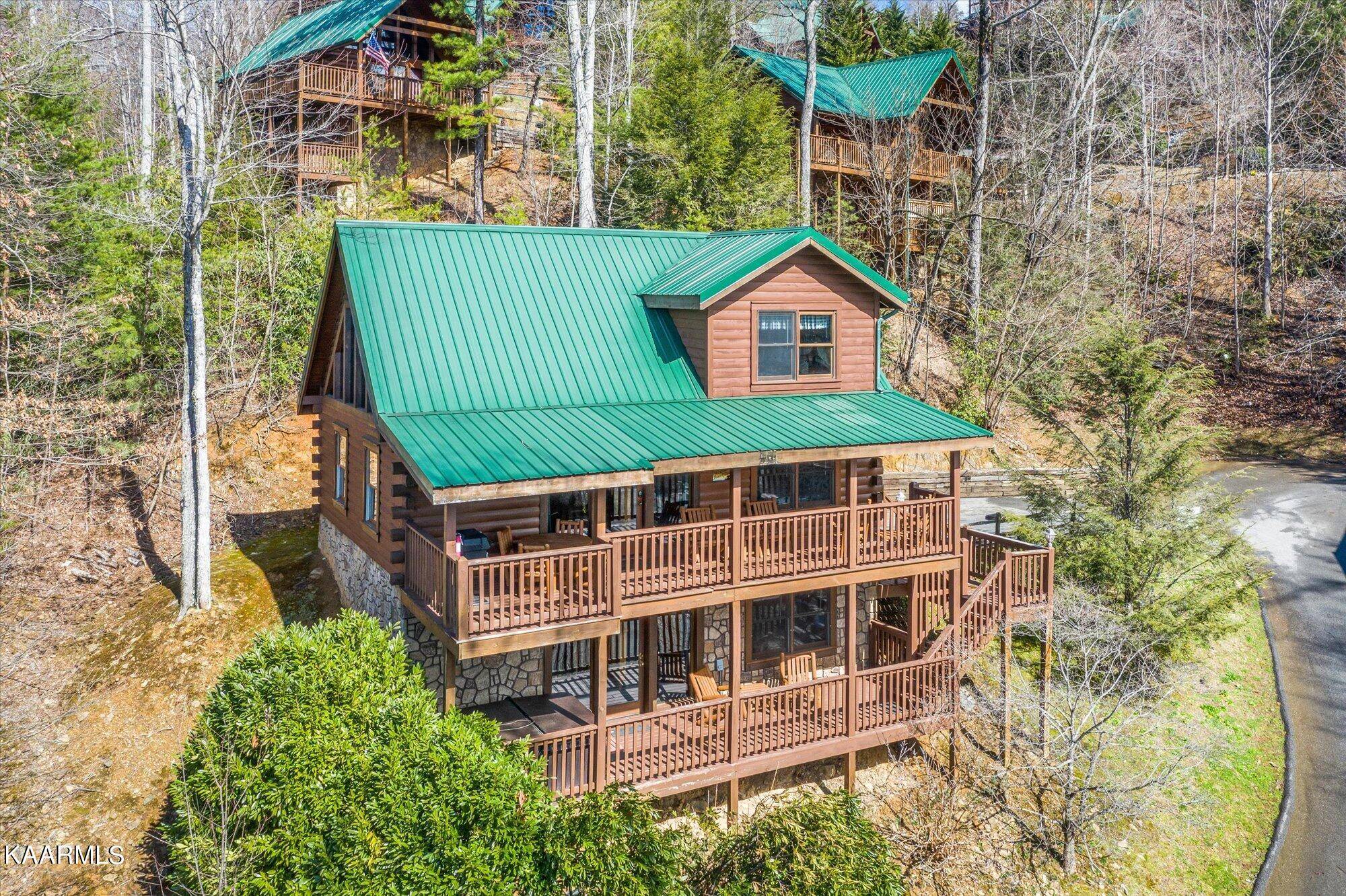 Gatlinburg, TN 37738,632 Cub Path WAY