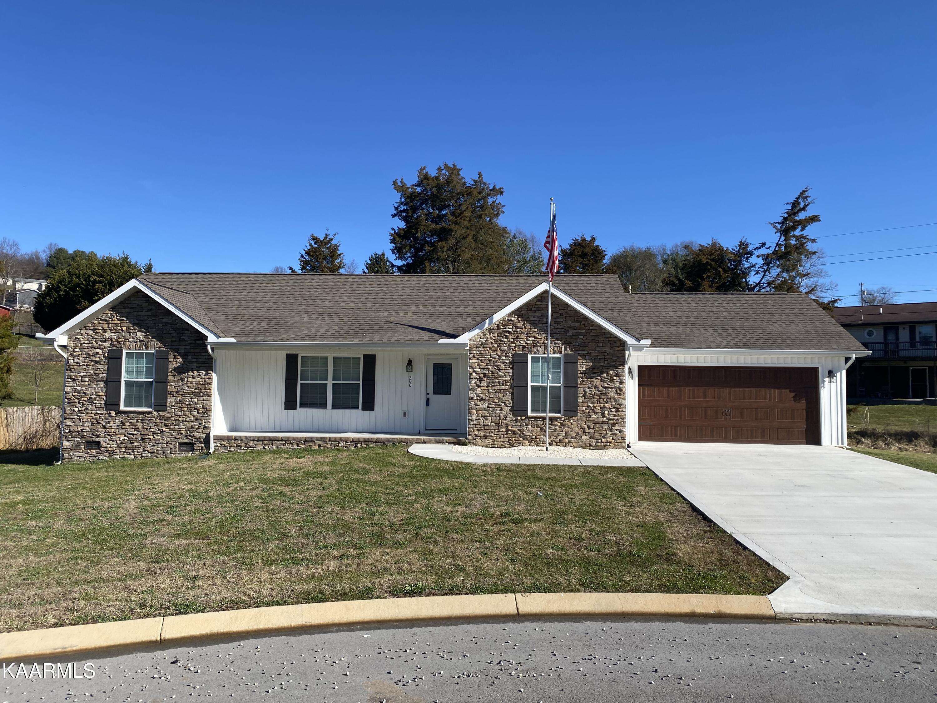 New Tazewell, TN 37825,200 Jb St