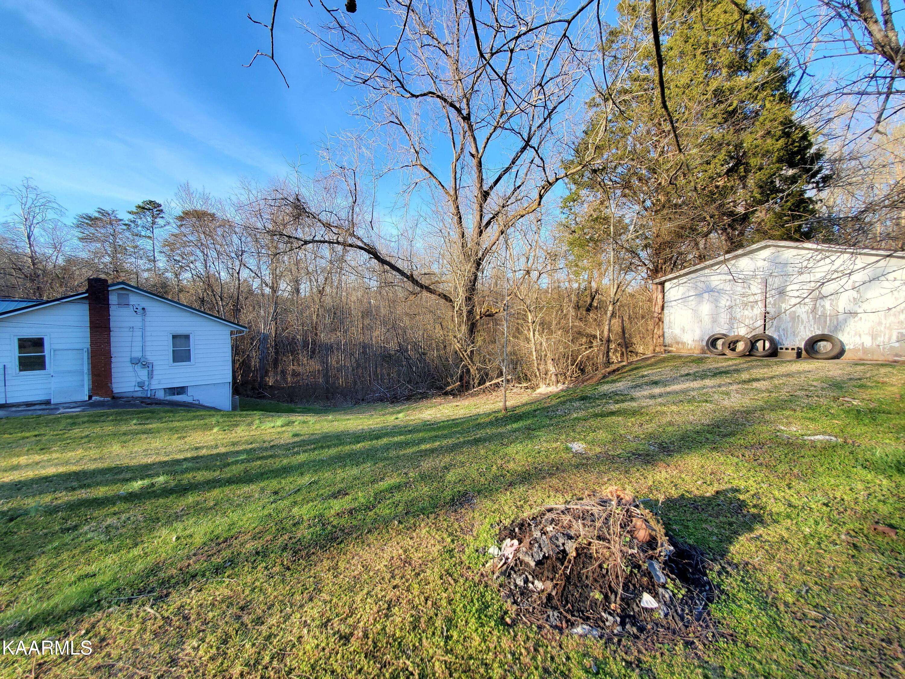 Strawberry Plains, TN 37871,504 East End Rd