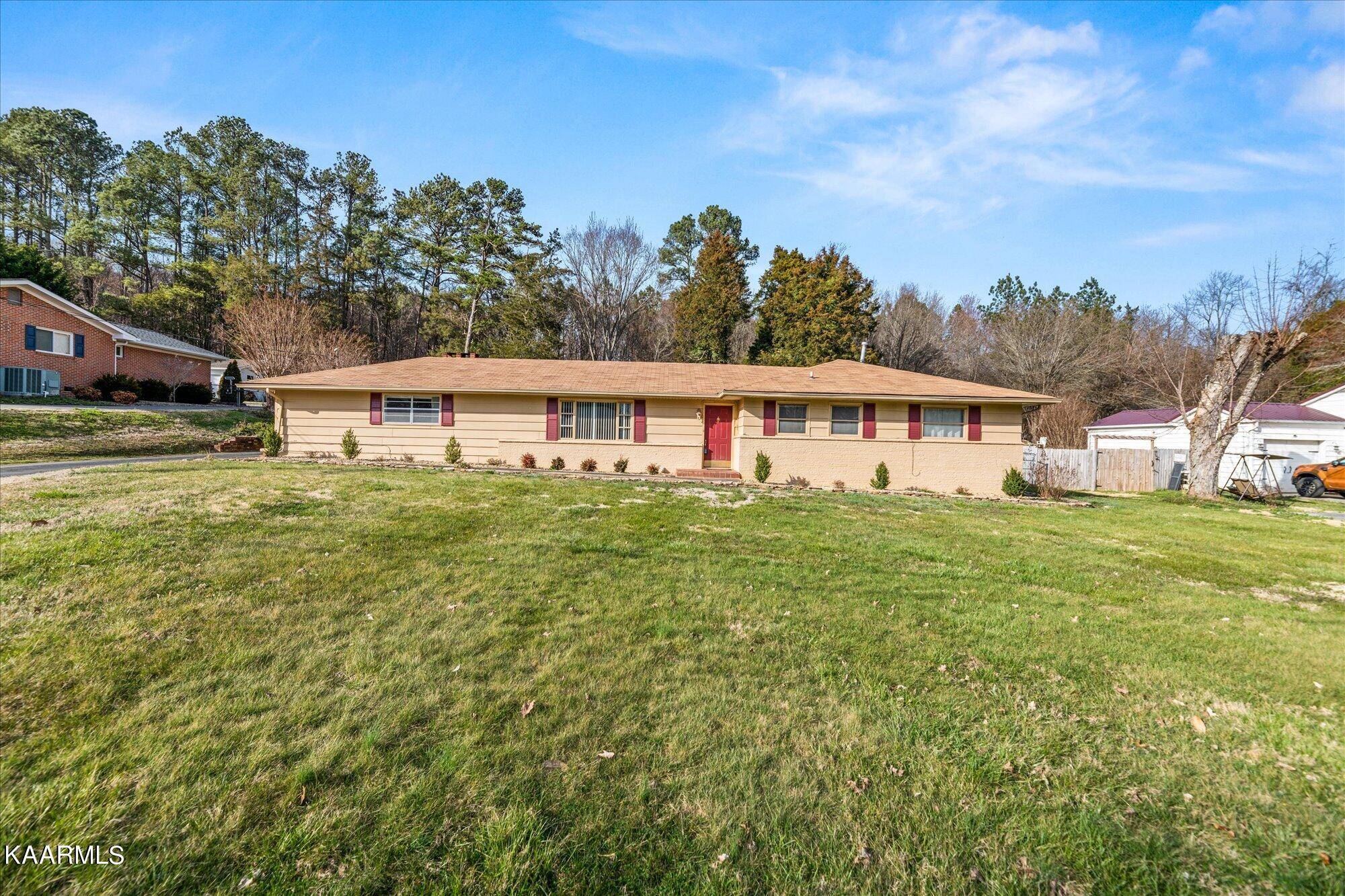 Athens, TN 37303,1400 Crestway Drive