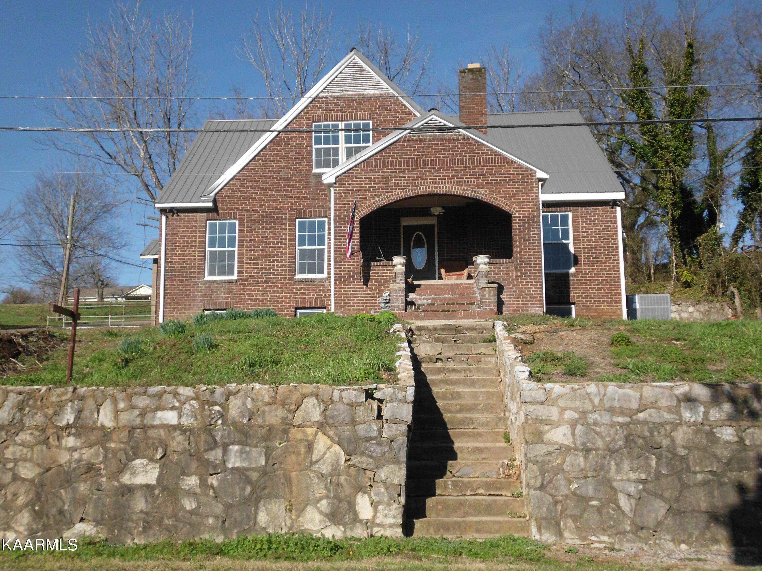 Tellico Plains, TN 37385,100 Babcock St