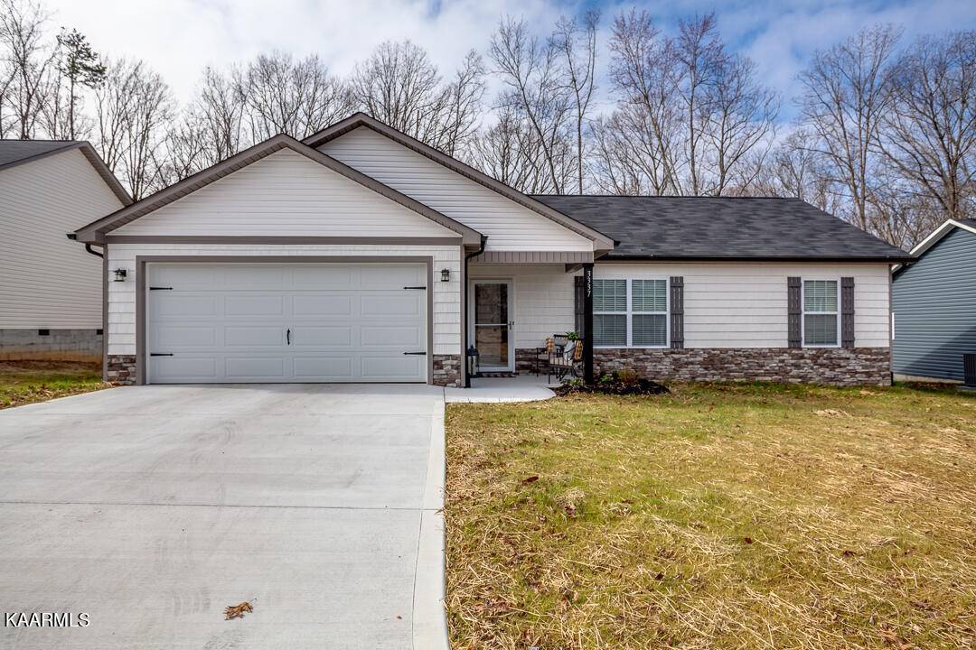 Powell, TN 37849,3337 Townsend Park LN