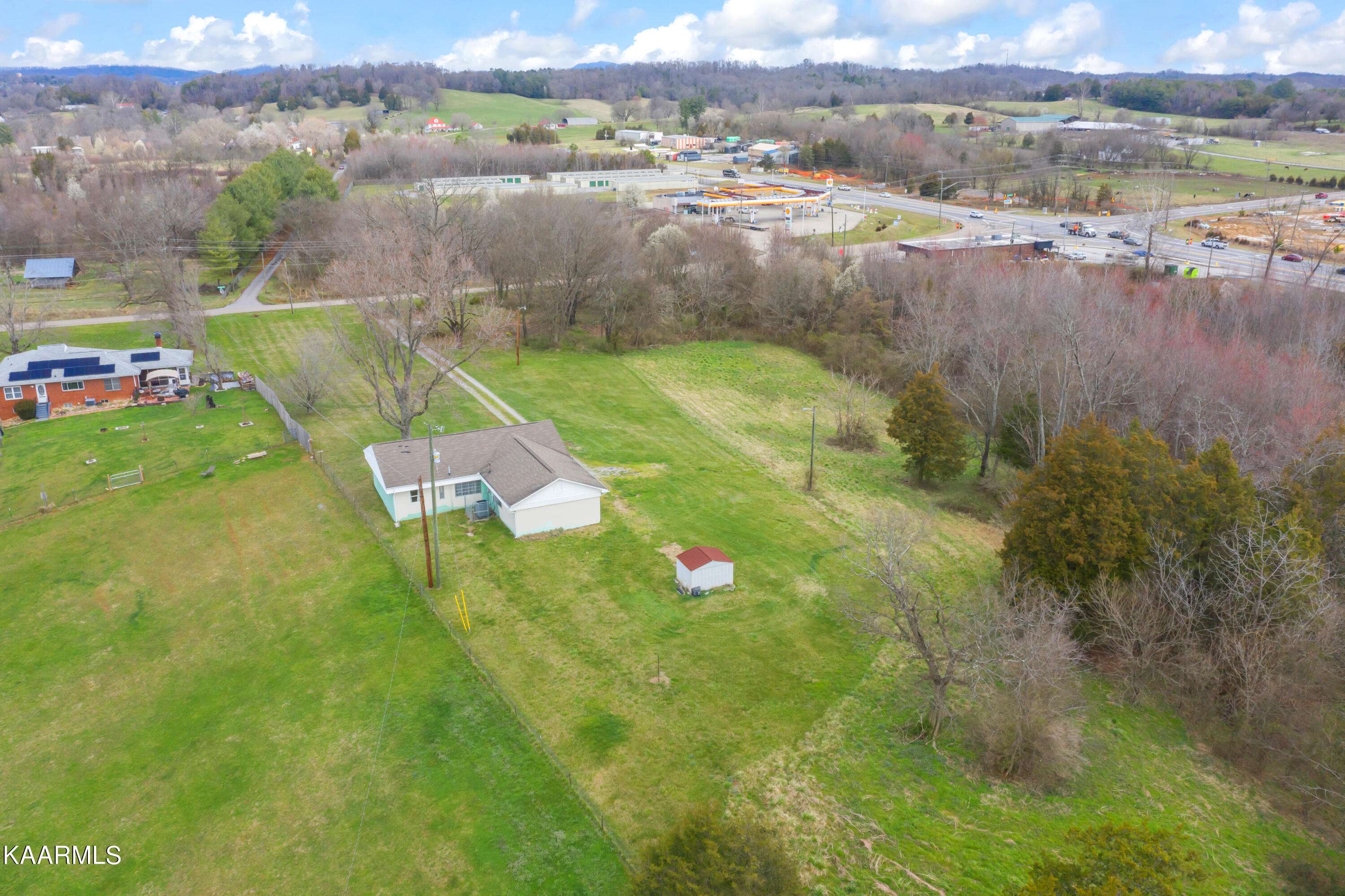 Knoxville, TN 37914,5500 Strawberry Plains PIKE