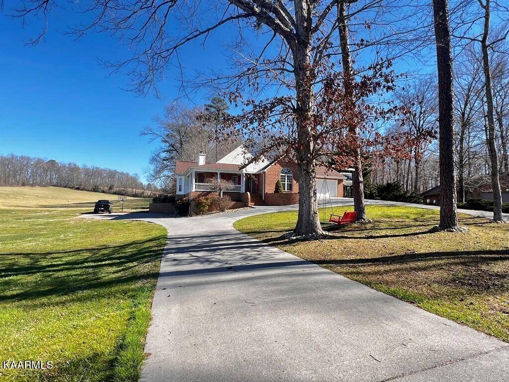 Kodak, TN 37764,1319 Makenna LN