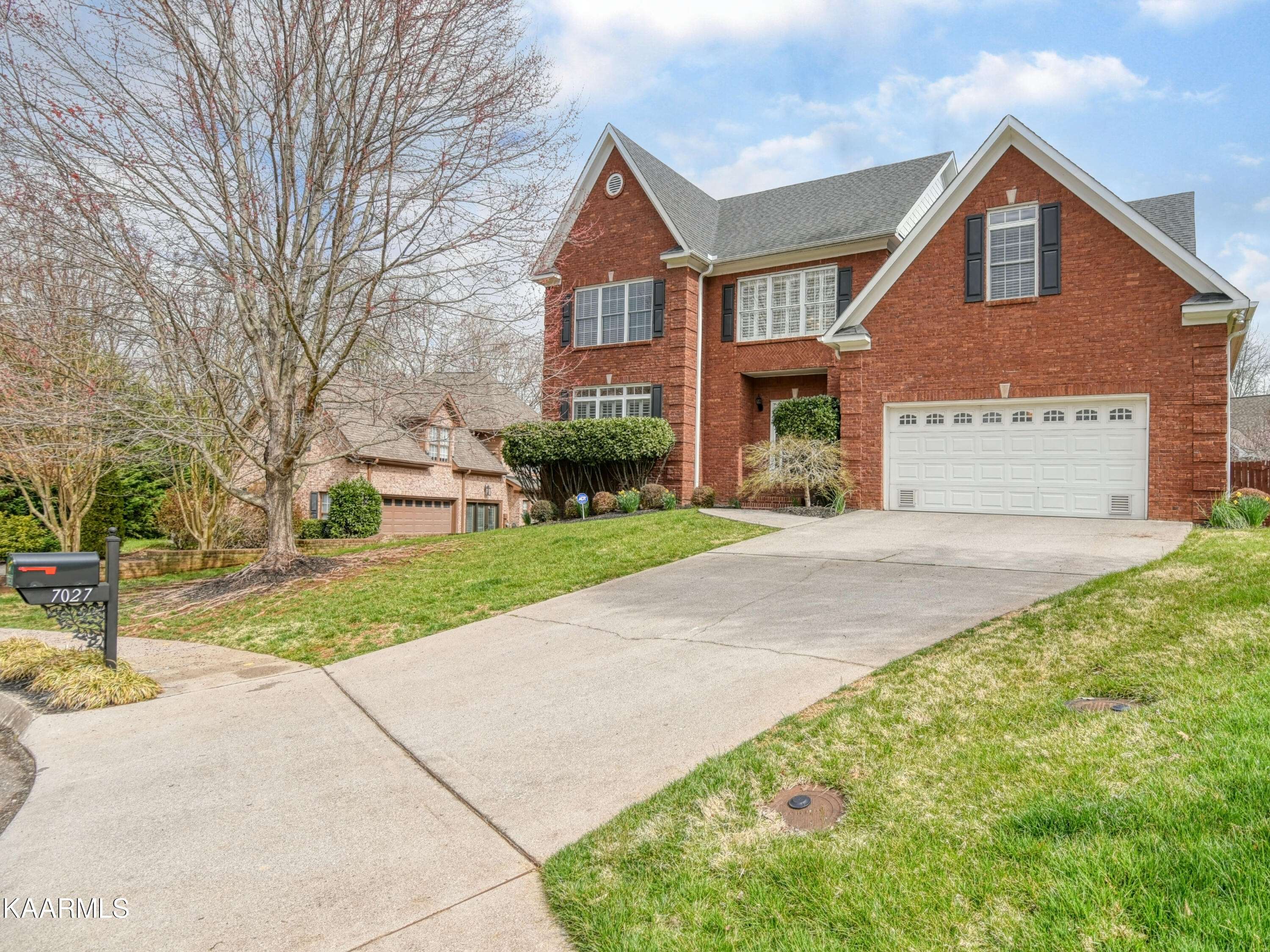 Knoxville, TN 37919,7027 Shady Knoll LN