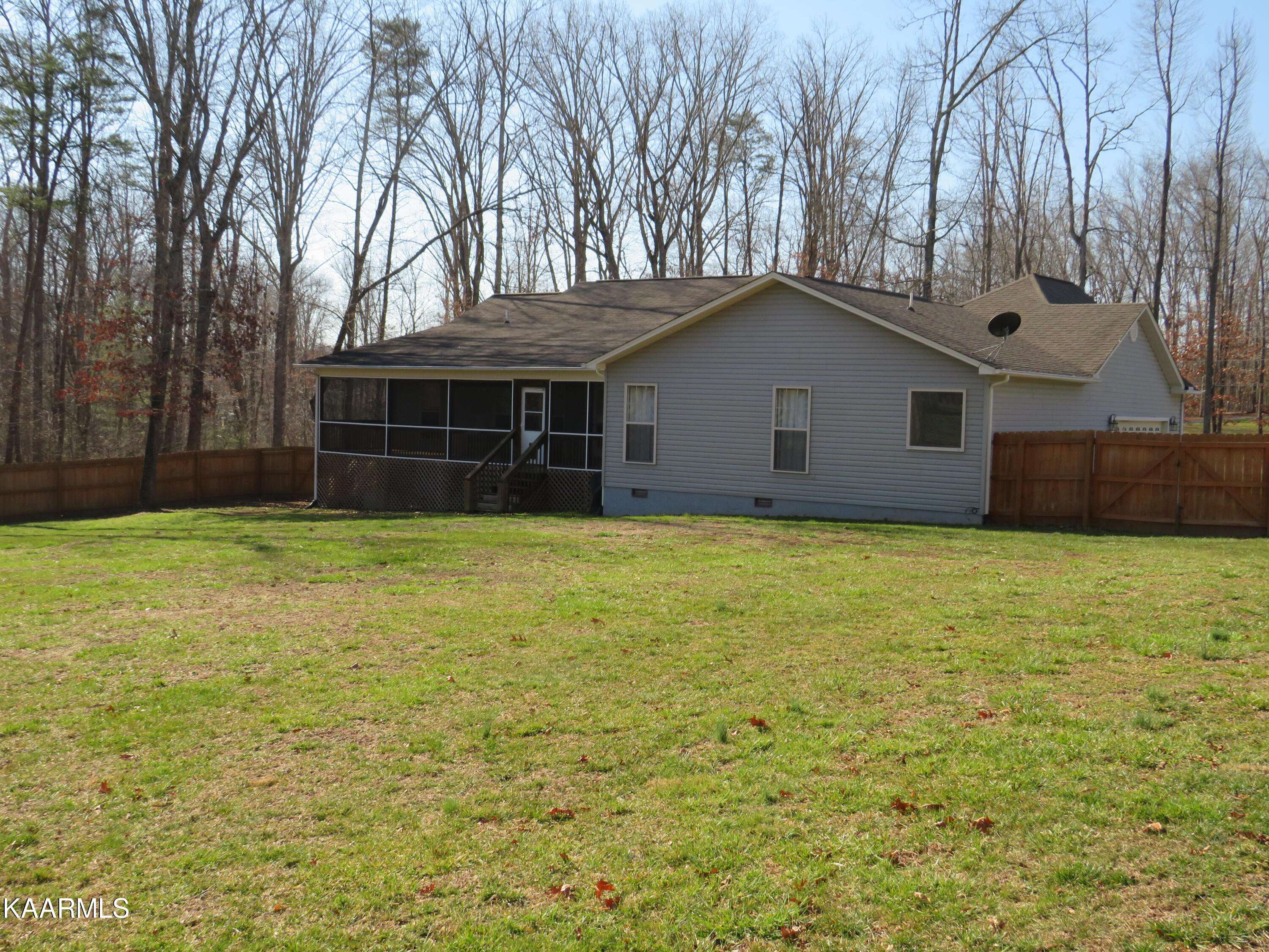 Crossville, TN 38571,245 Summerwind DR