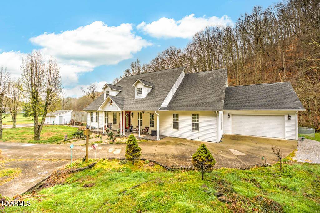 Oliver Springs, TN 37840,358 Scandlyn Hollow Rd