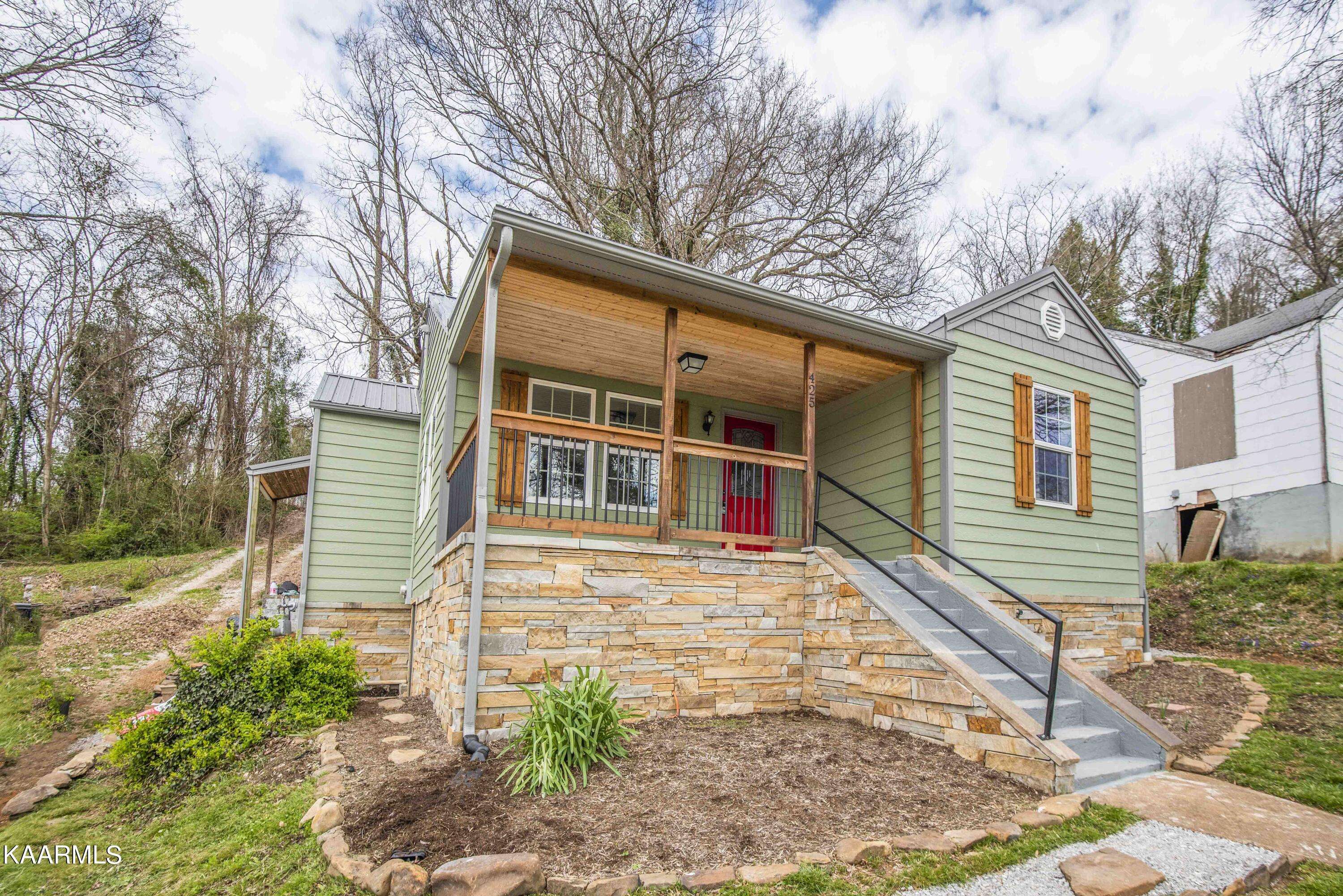 Harriman, TN 37748,425 Sewanee St