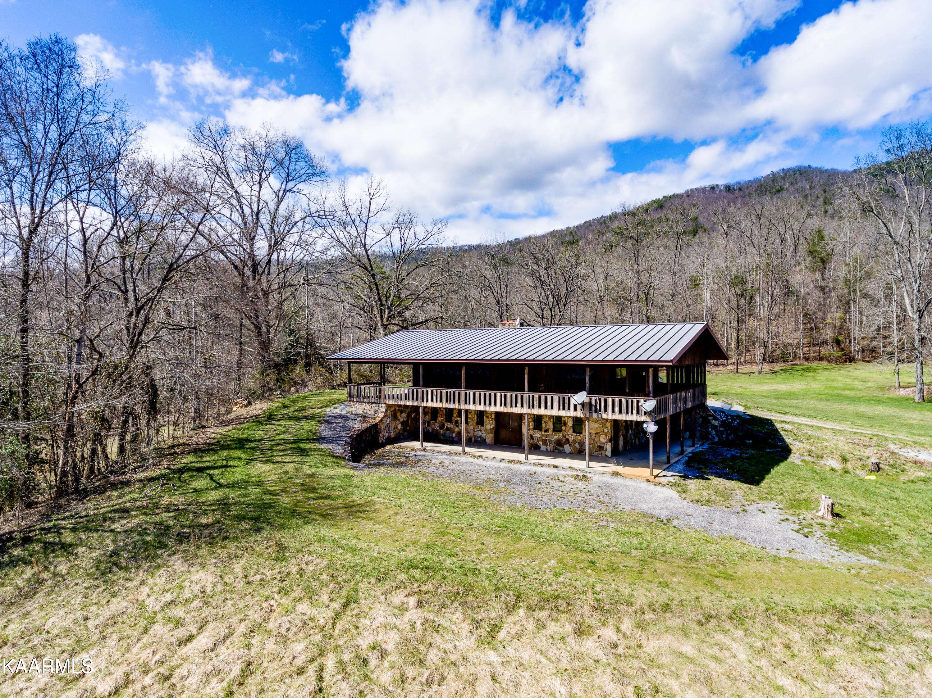 Walland, TN 37886,1241 Millers Cove Rd