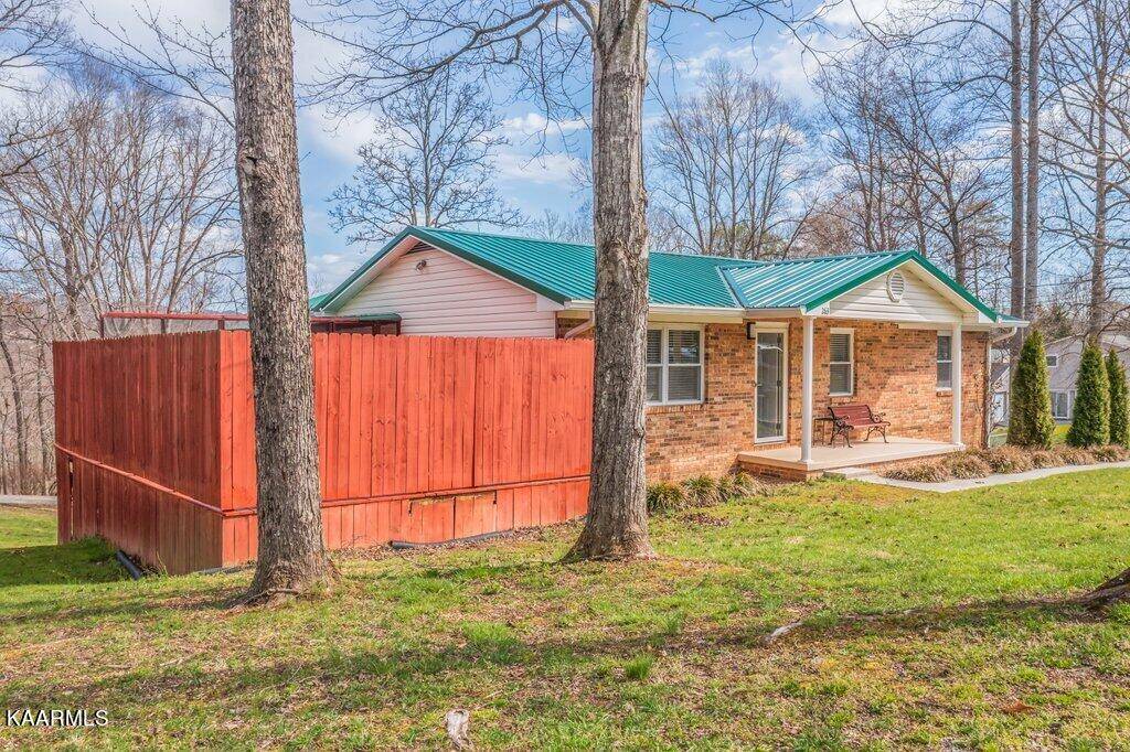 Caryville, TN 37714,263 Hill Crest DR