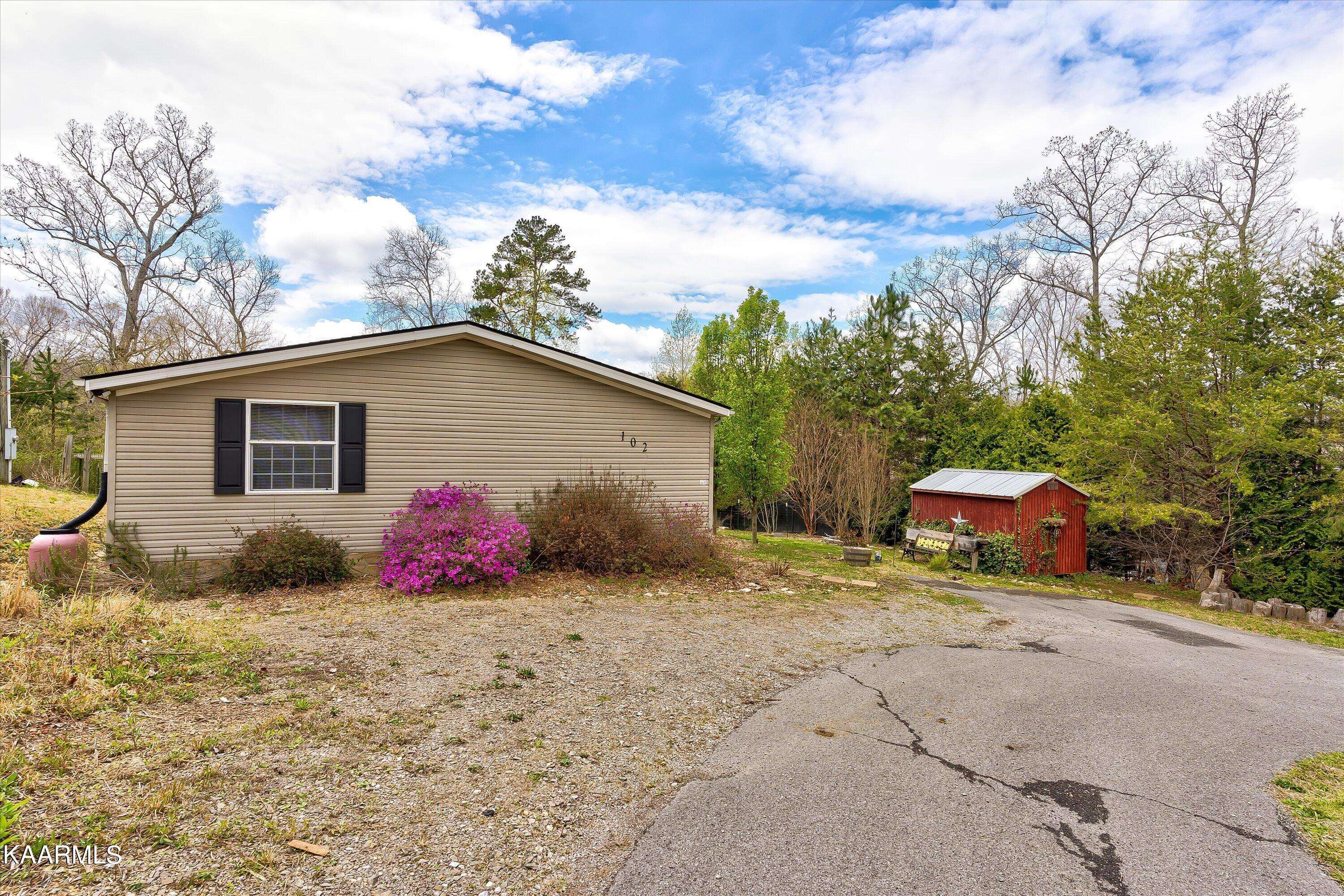 Powell, TN 37849,102 Moosetrail LN