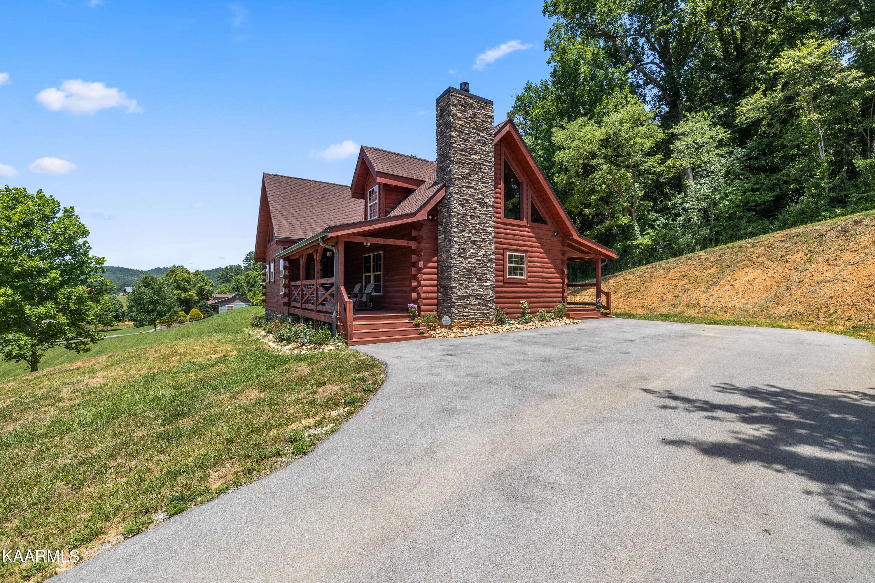 Sevierville, TN 37862,3359 Clear Valley DR