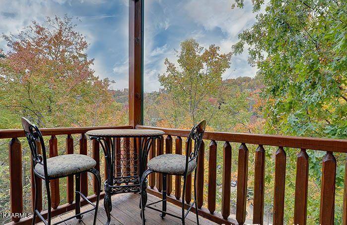 Gatlinburg, TN 37738,830 Great Smoky WAY