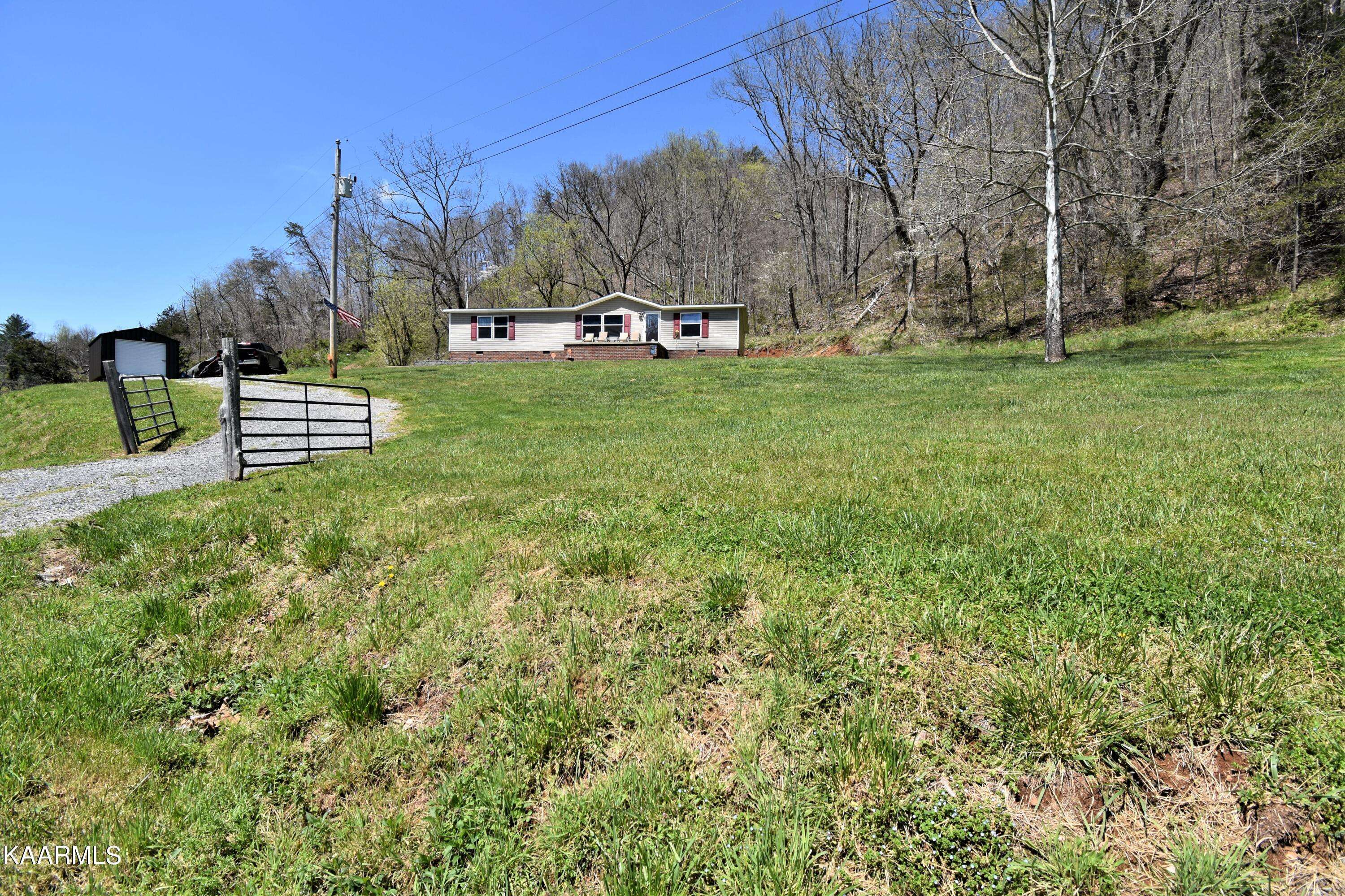 Thorn Hill, TN 37881,3840 War Creek Rd