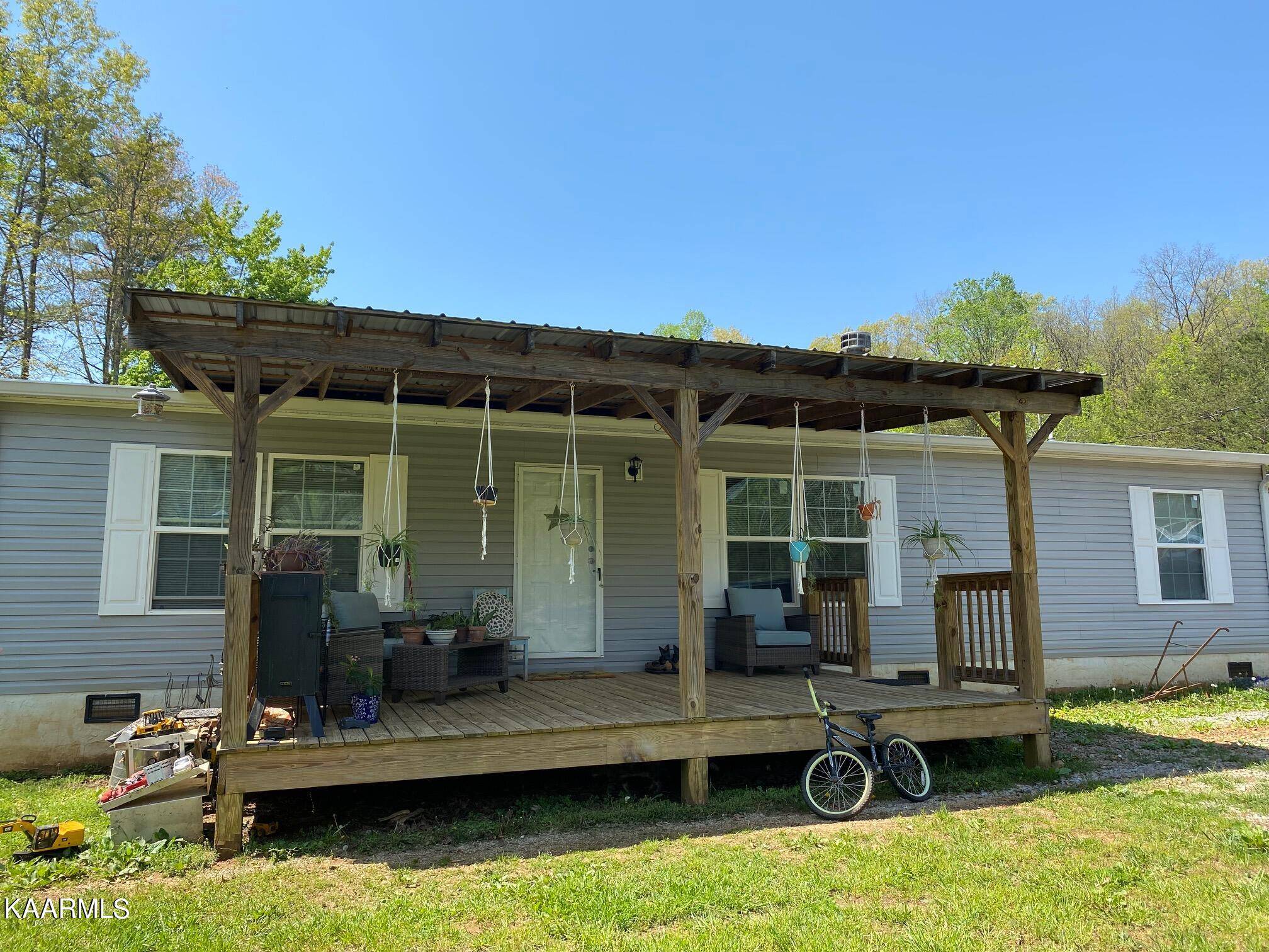 Tellico Plains, TN 37385,579 New Providence Rd