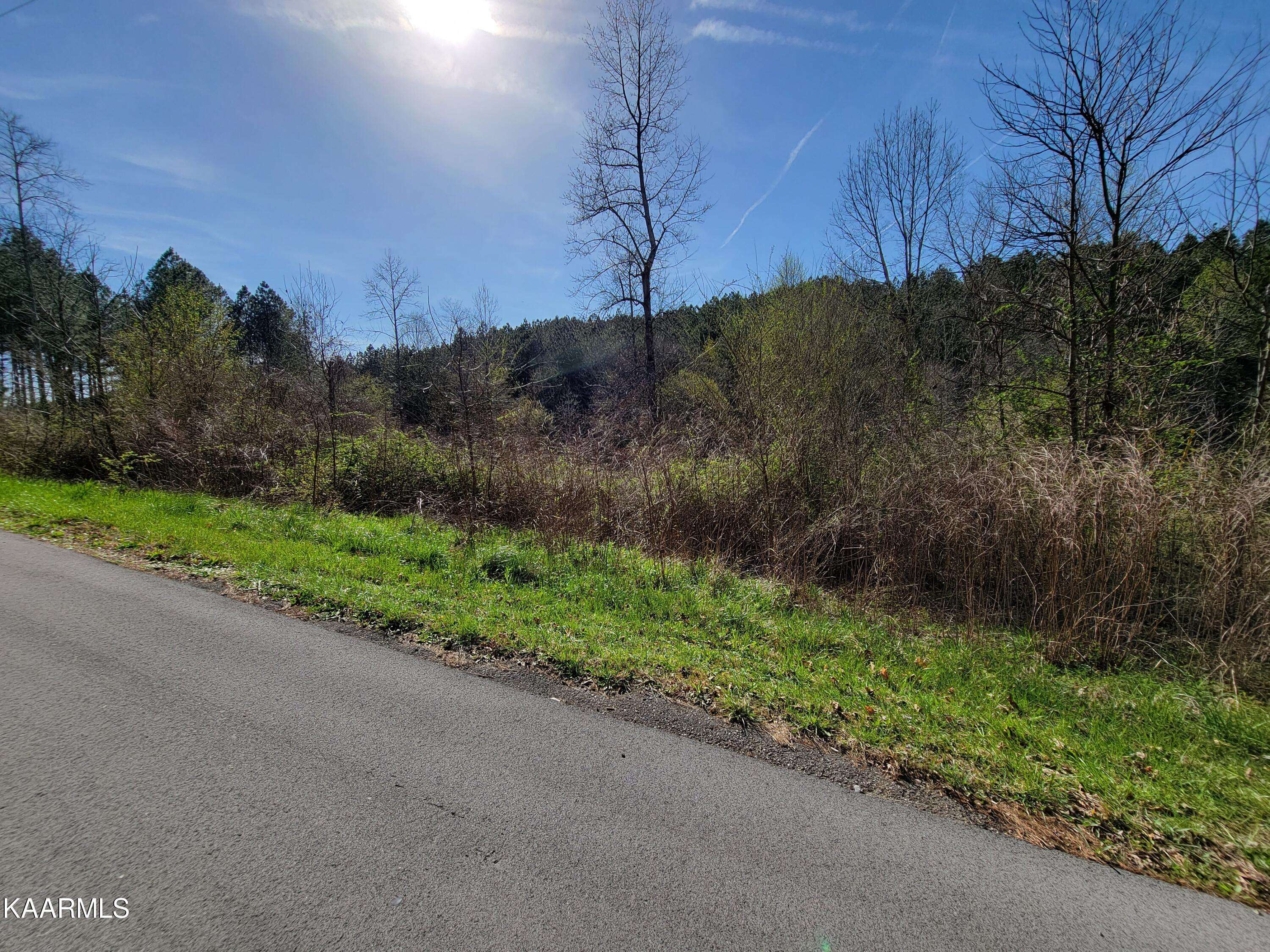 Sweetwater, TN 37874,5.06 acres Clay Hollow Rd