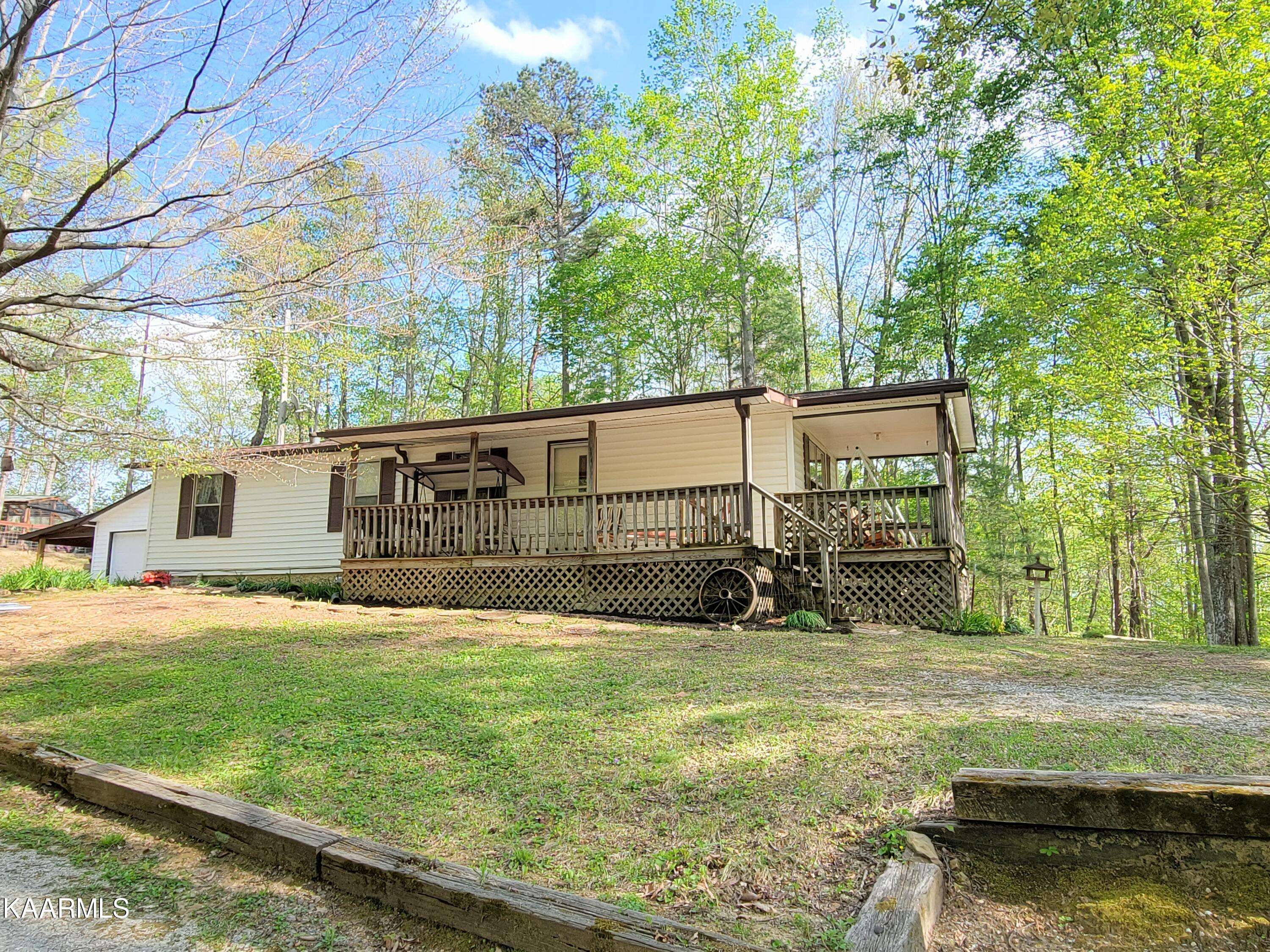 Oneida, TN 37841,2226 Litton Rd