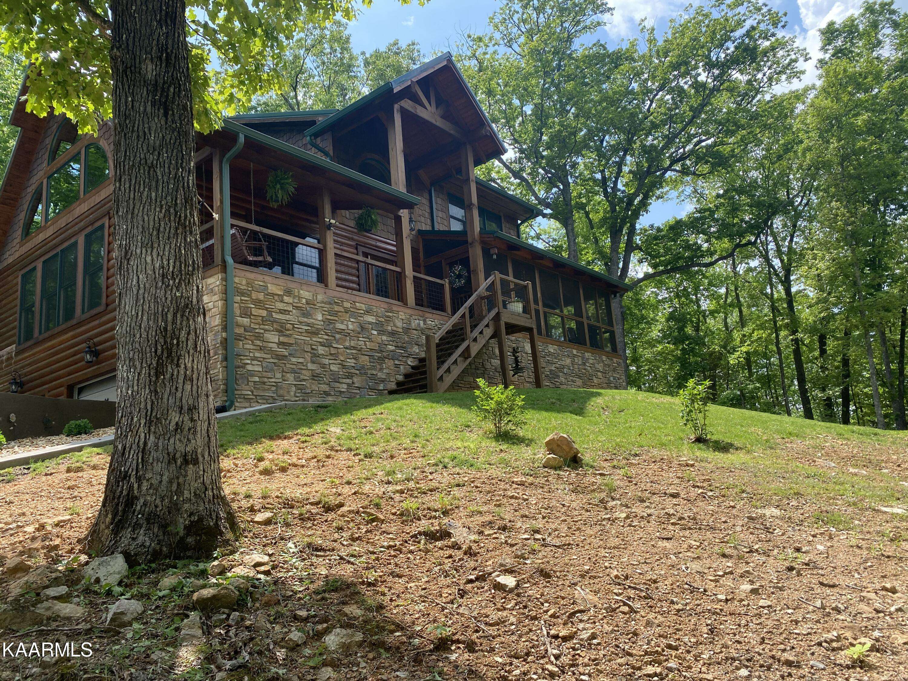 Tellico Plains, TN 37385,132 Indian Ridge DR