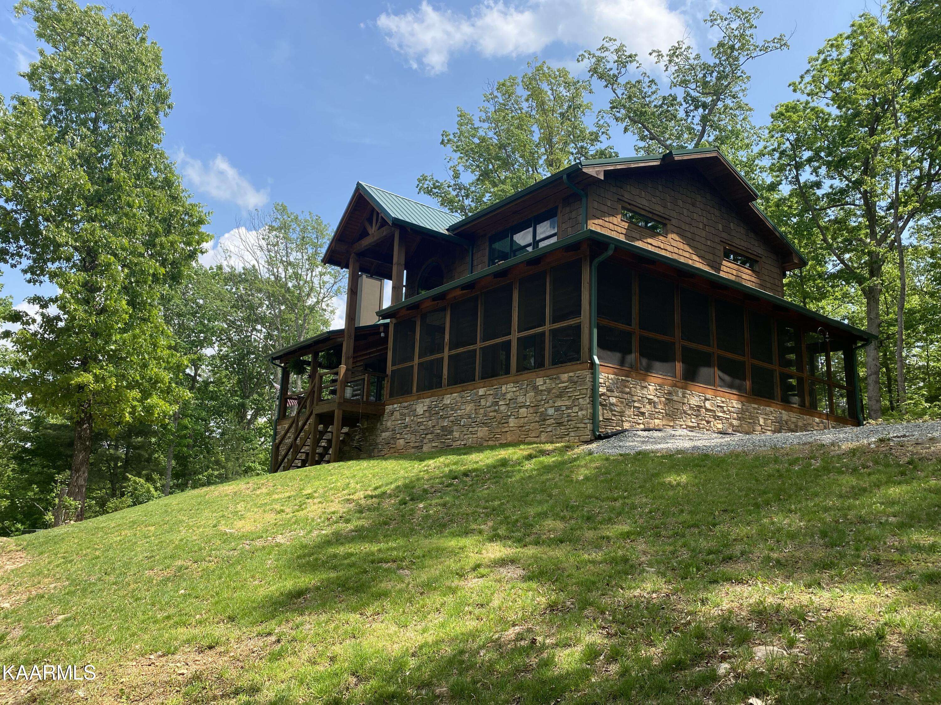 Tellico Plains, TN 37385,132 Indian Ridge DR