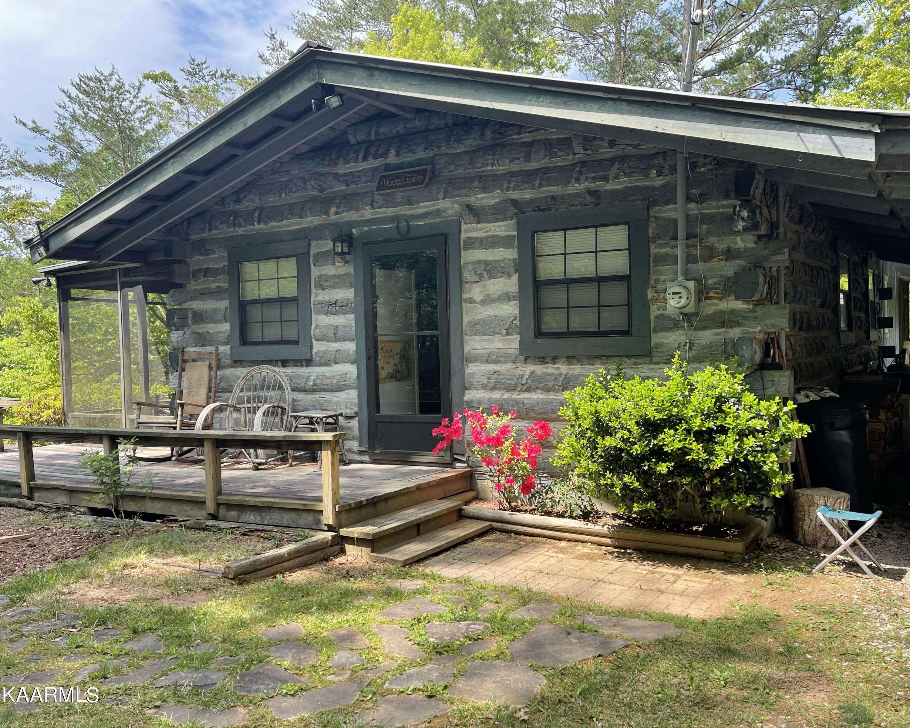 Tellico Plains, TN 37385,520 Unicoi Lakes Rd