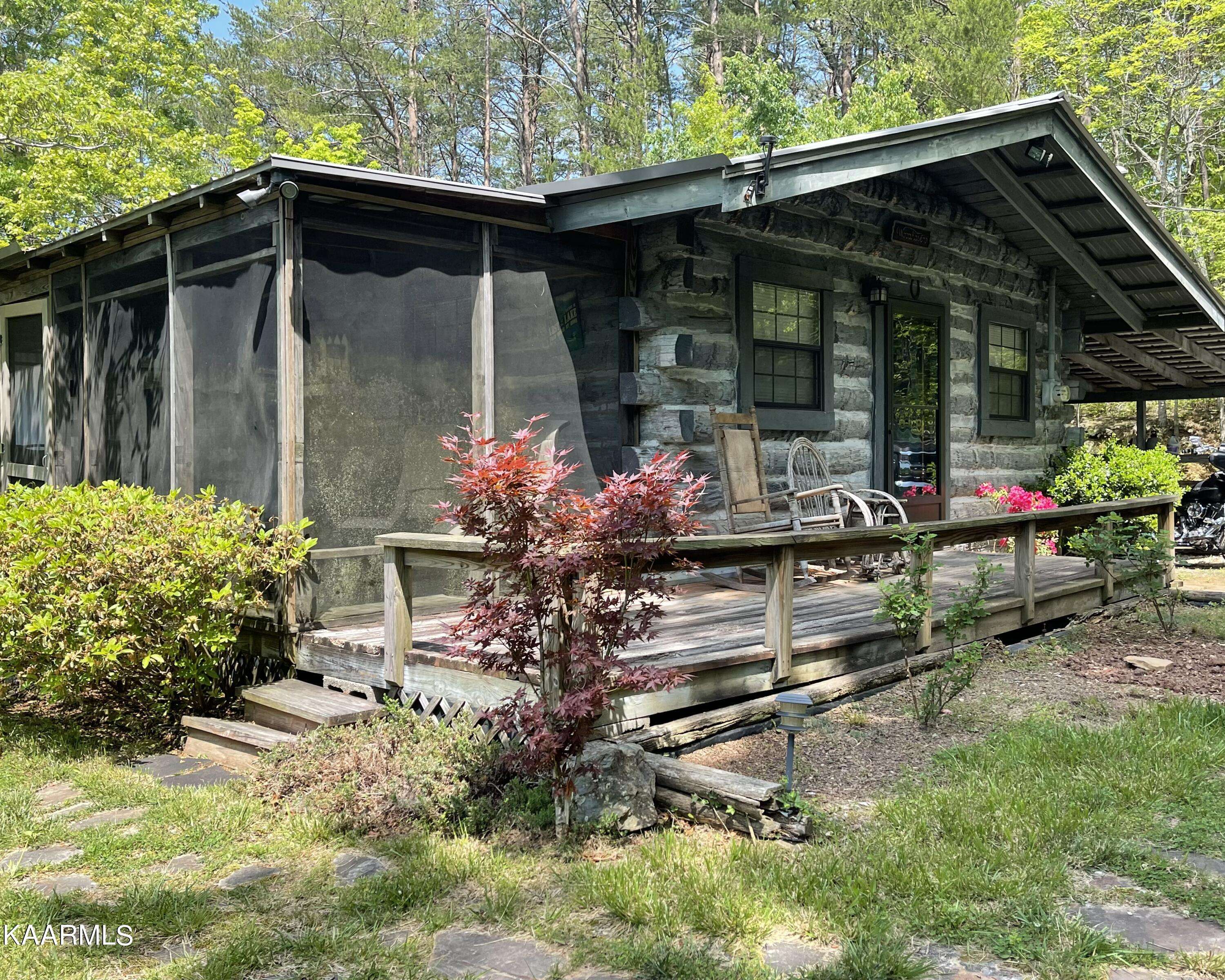 Tellico Plains, TN 37385,520 Unicoi Lakes Rd