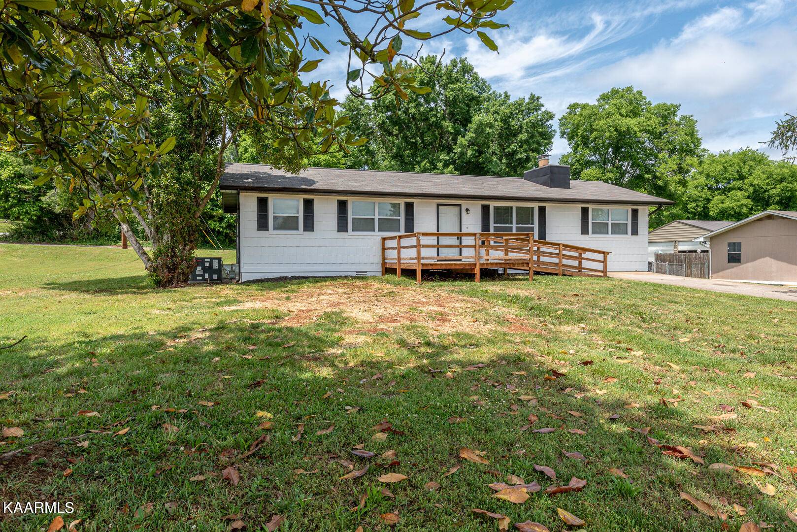 Louisville, TN 37777,1746 Scott DR