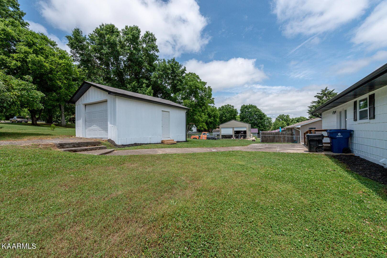 Louisville, TN 37777,1746 Scott DR