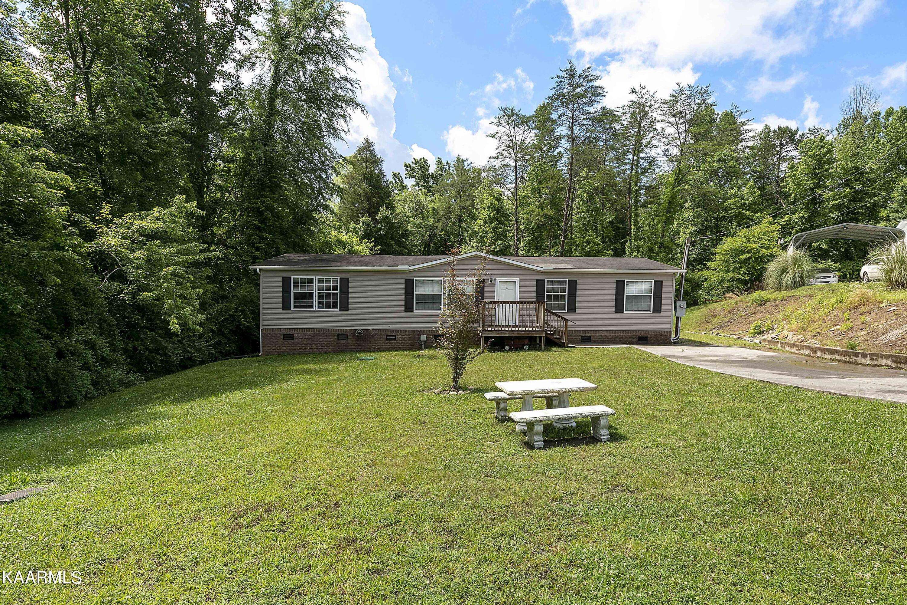 Clinton, TN 37716,117 Loggers LN